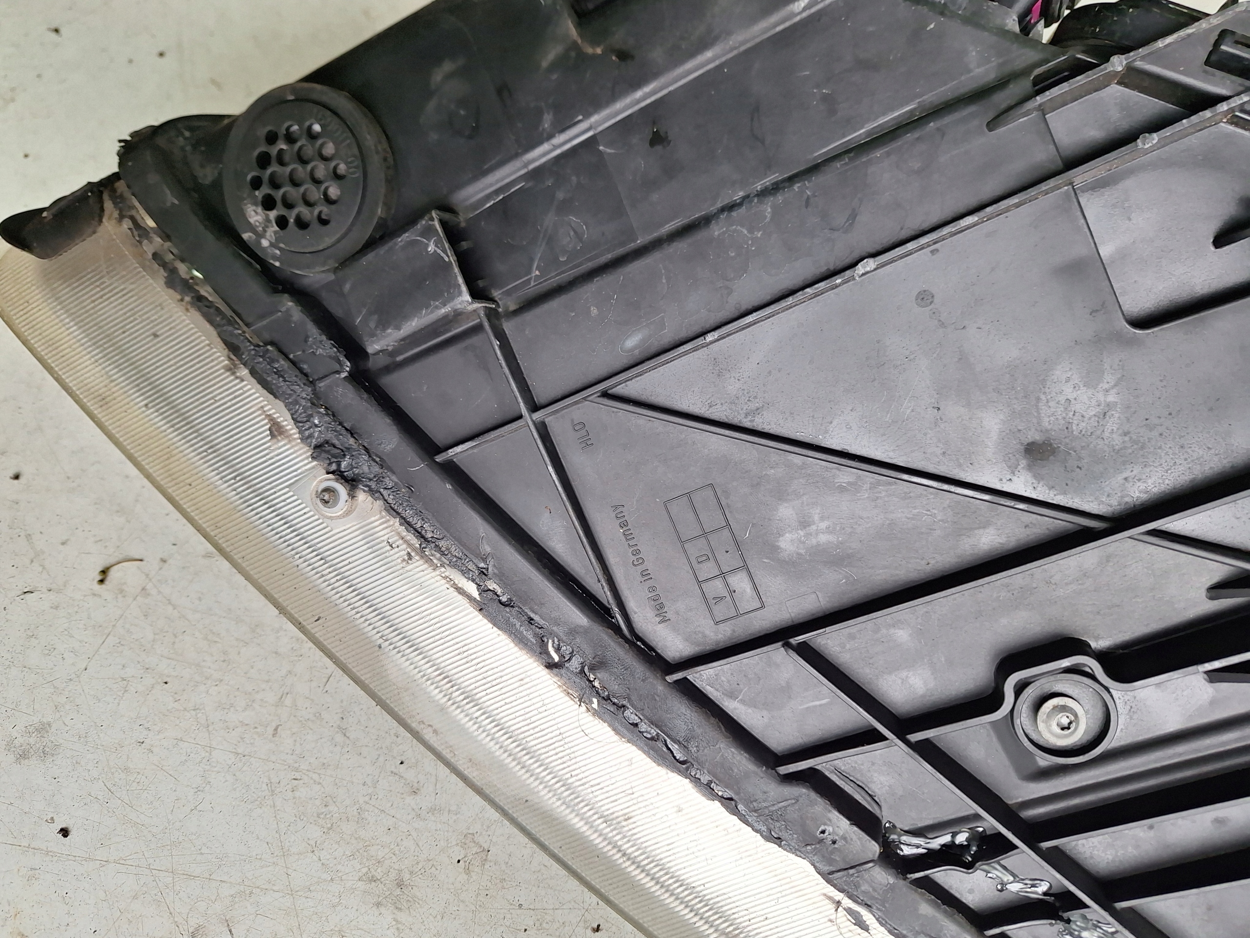 PORSCHE CAYENNE and 7L LIFT 07-10 light left XENON UK