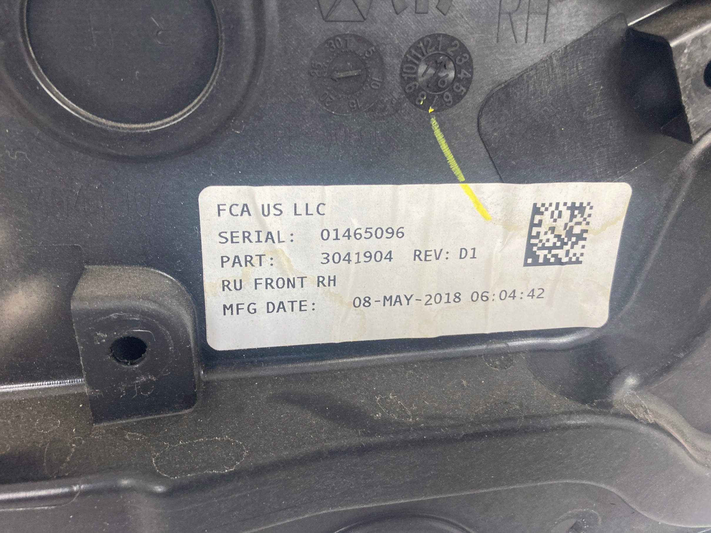 Chrysler Pacifica 2018-25 panel door window regulator right front