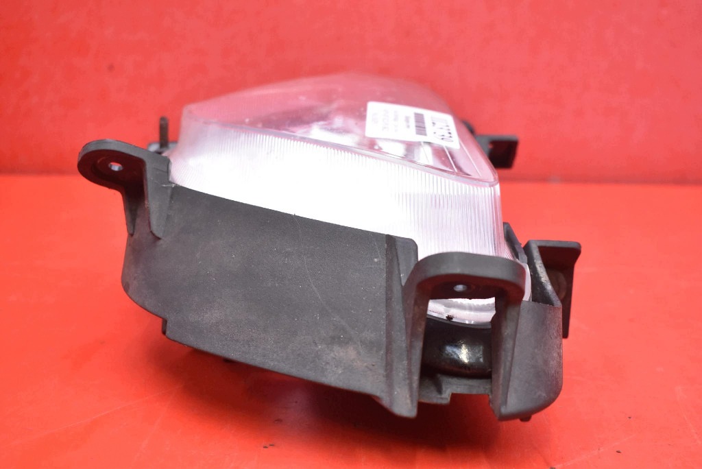 fog light left front front 92201-3W KIA SPORTAGE 3 III 10-14
