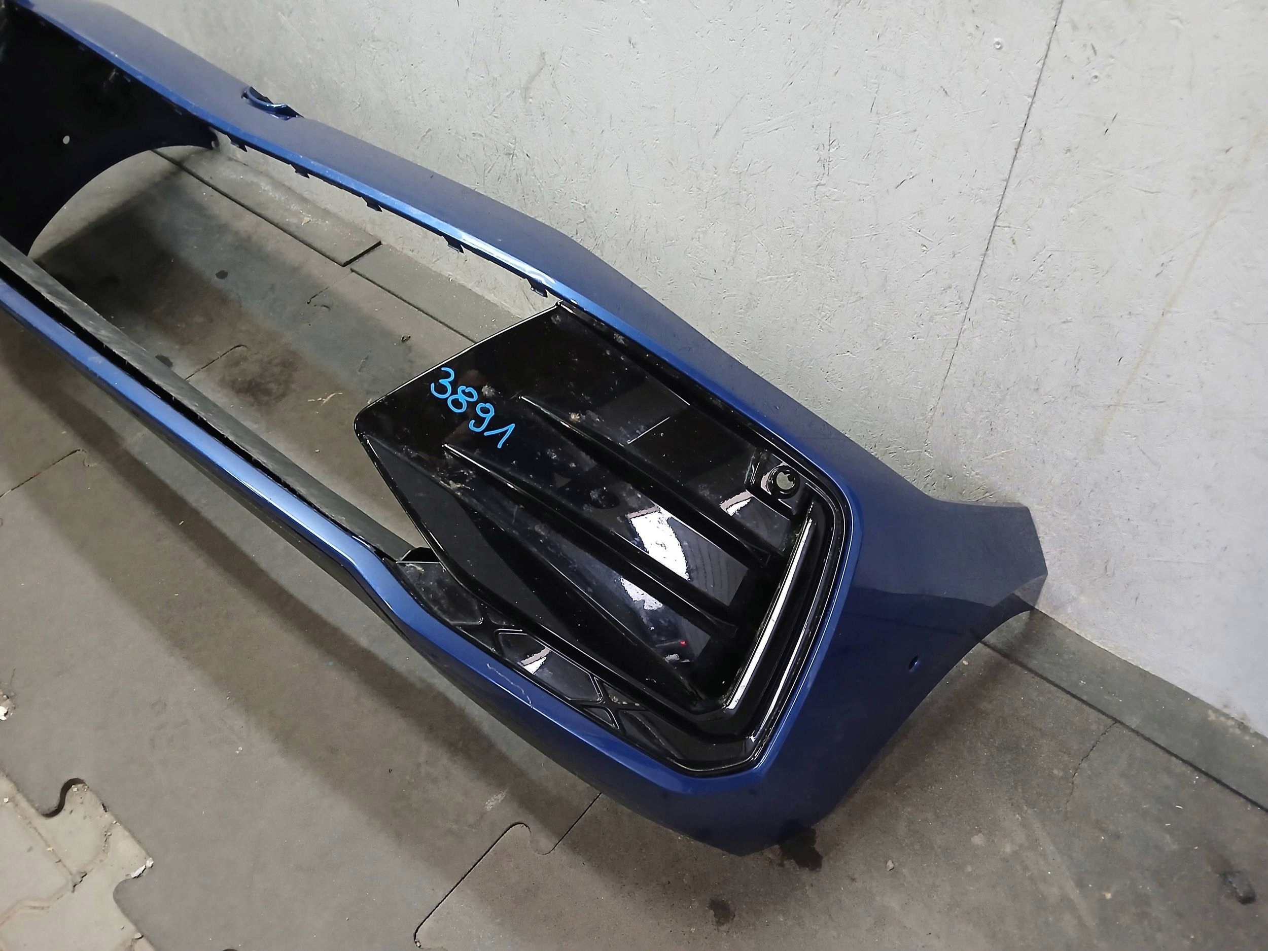 nárazník předek VW PASSAT B9 R LINE 3J0