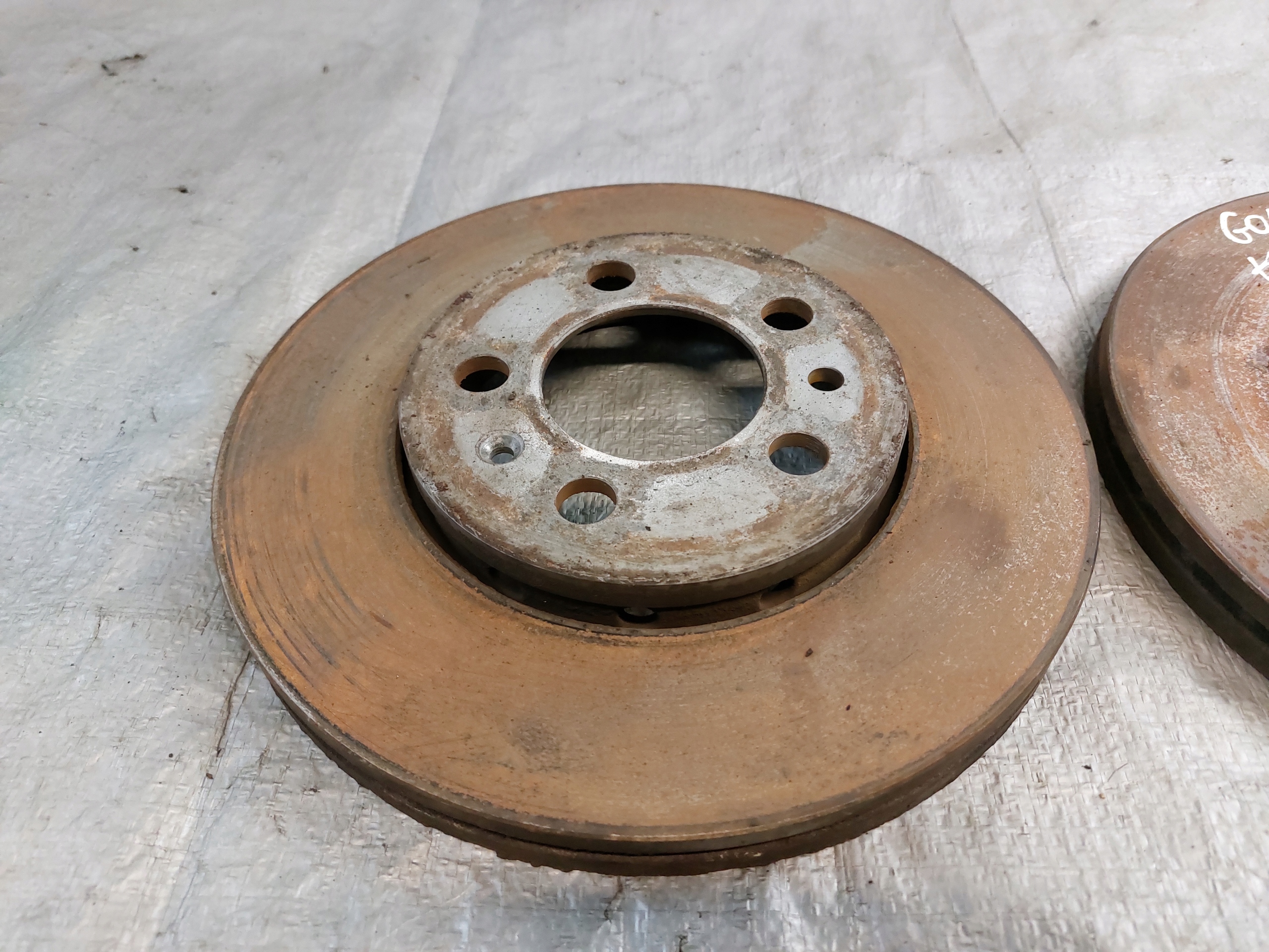 discs brake front VW GOLF IV 1.4 16V 255mm