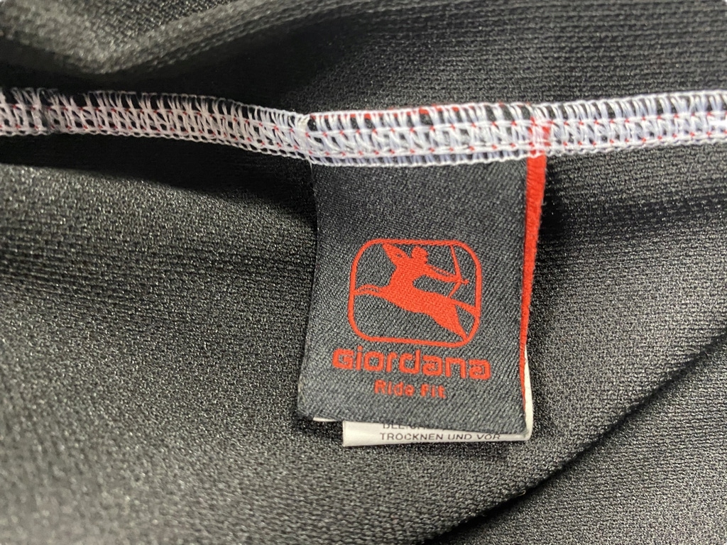 GIORDANA KOSZULKA BEZRĘKAWNIK ROZMIAR L Rozmiar L