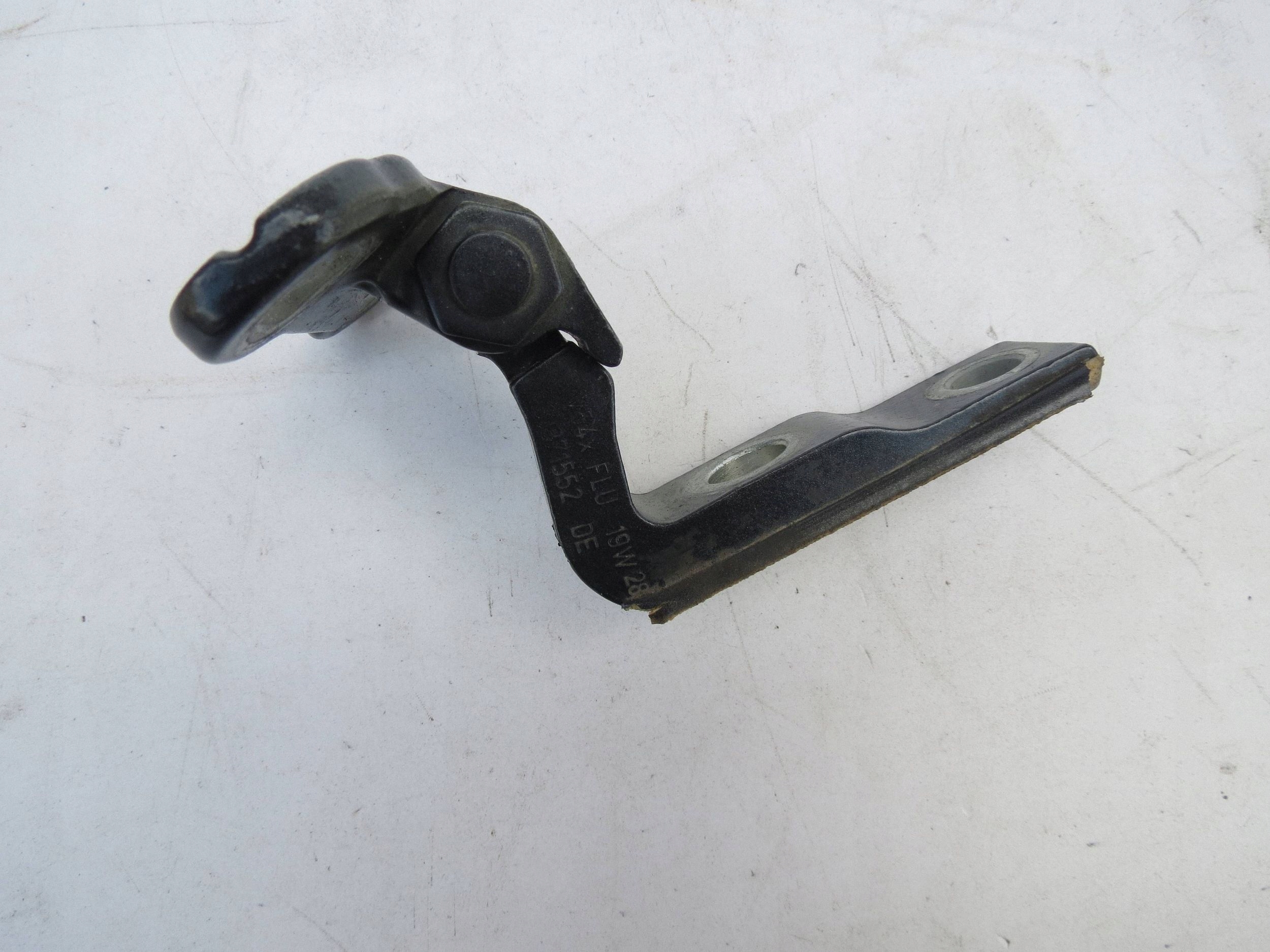 hinge door left front GORA / DOL VOLVO V90 31371552 A046572