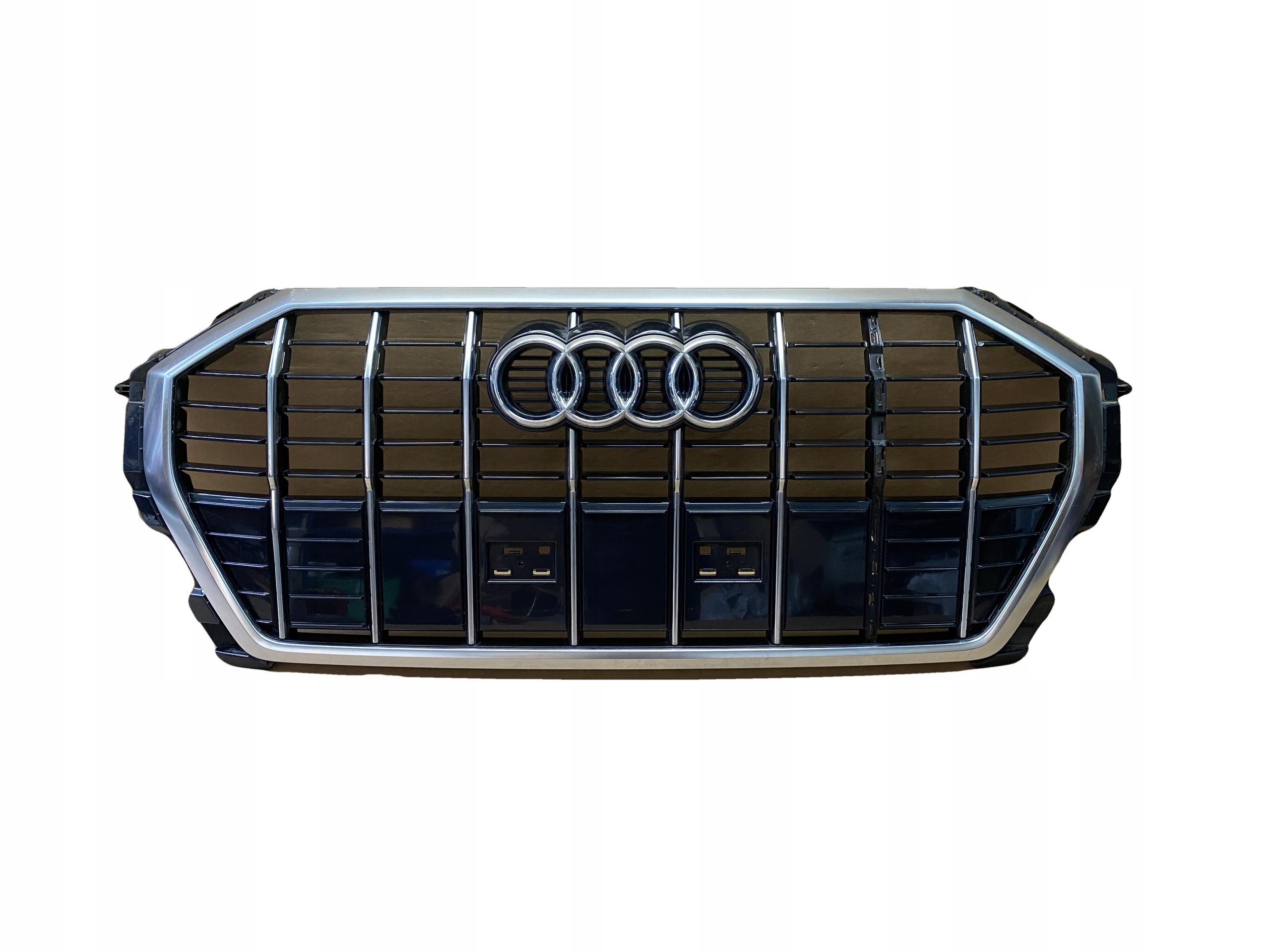 Audi Q3 Kühlergrill FRONTGRILL Kühlergitter 83A853651B - Thumbnail 1