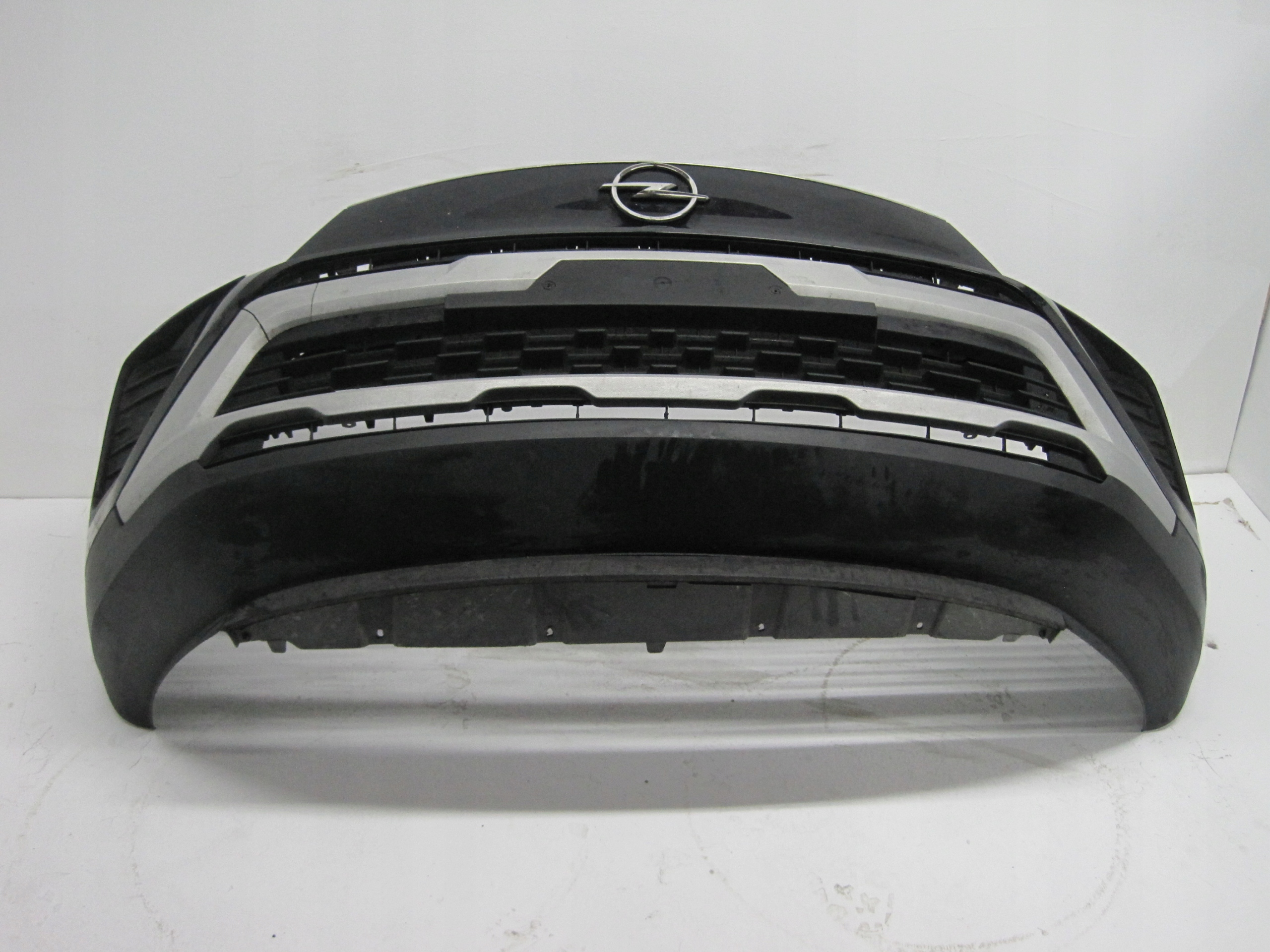 nárazník OPEL CROSSLAND přední předek