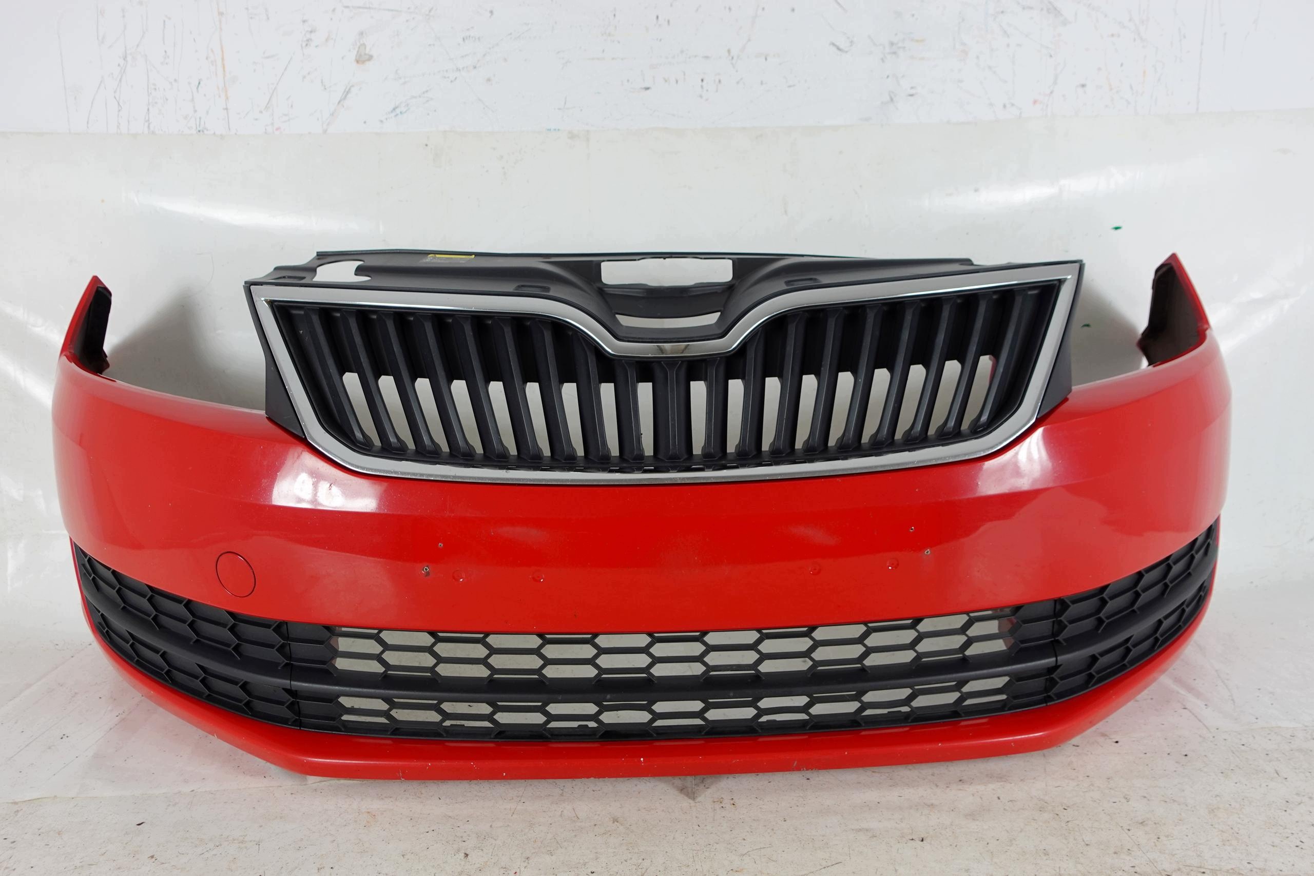 bumper front front grille SKODA RAPID 12-17 2012-2017 5JA807221