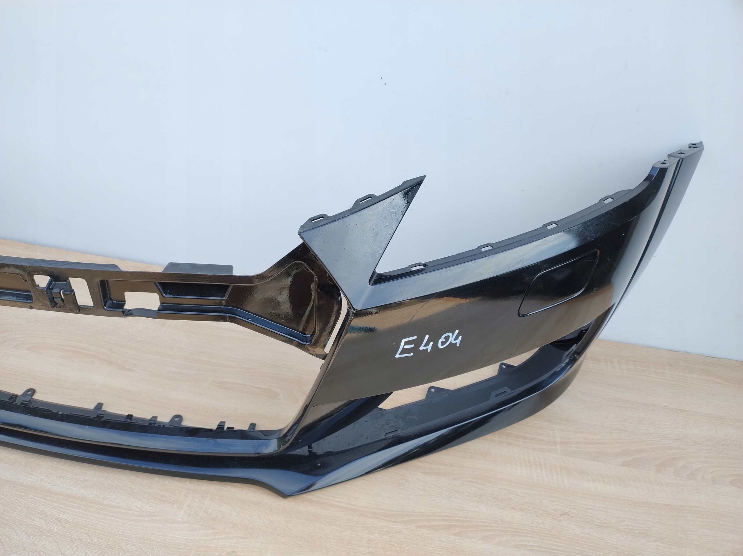 AUDI TT 8S 14-18 ROK bumper front black + DEKIELKI 8S0807437 E404
