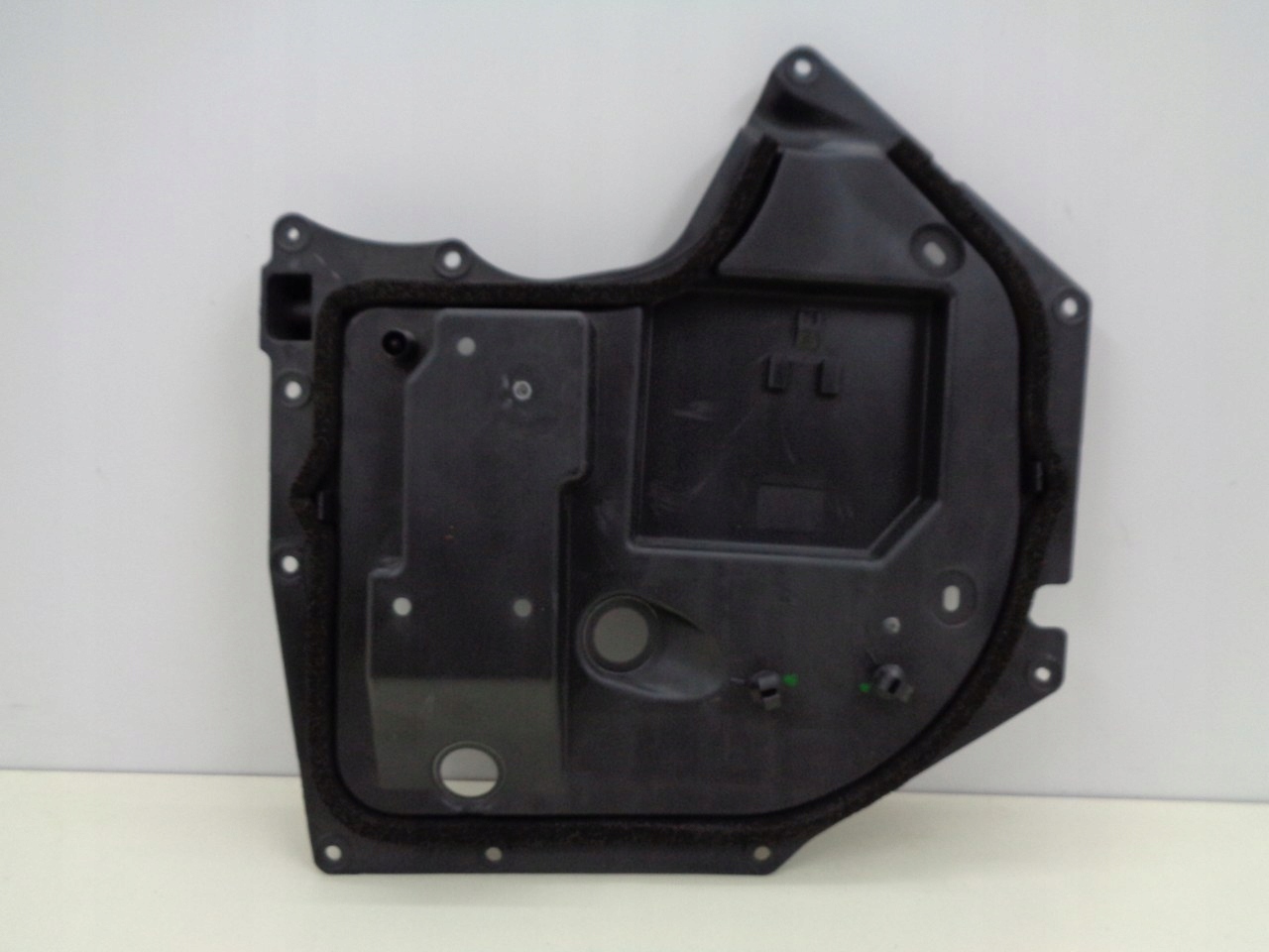 TESLA MODEL X OSŁONA PANEL DRZWI PRZÓD PRAWE