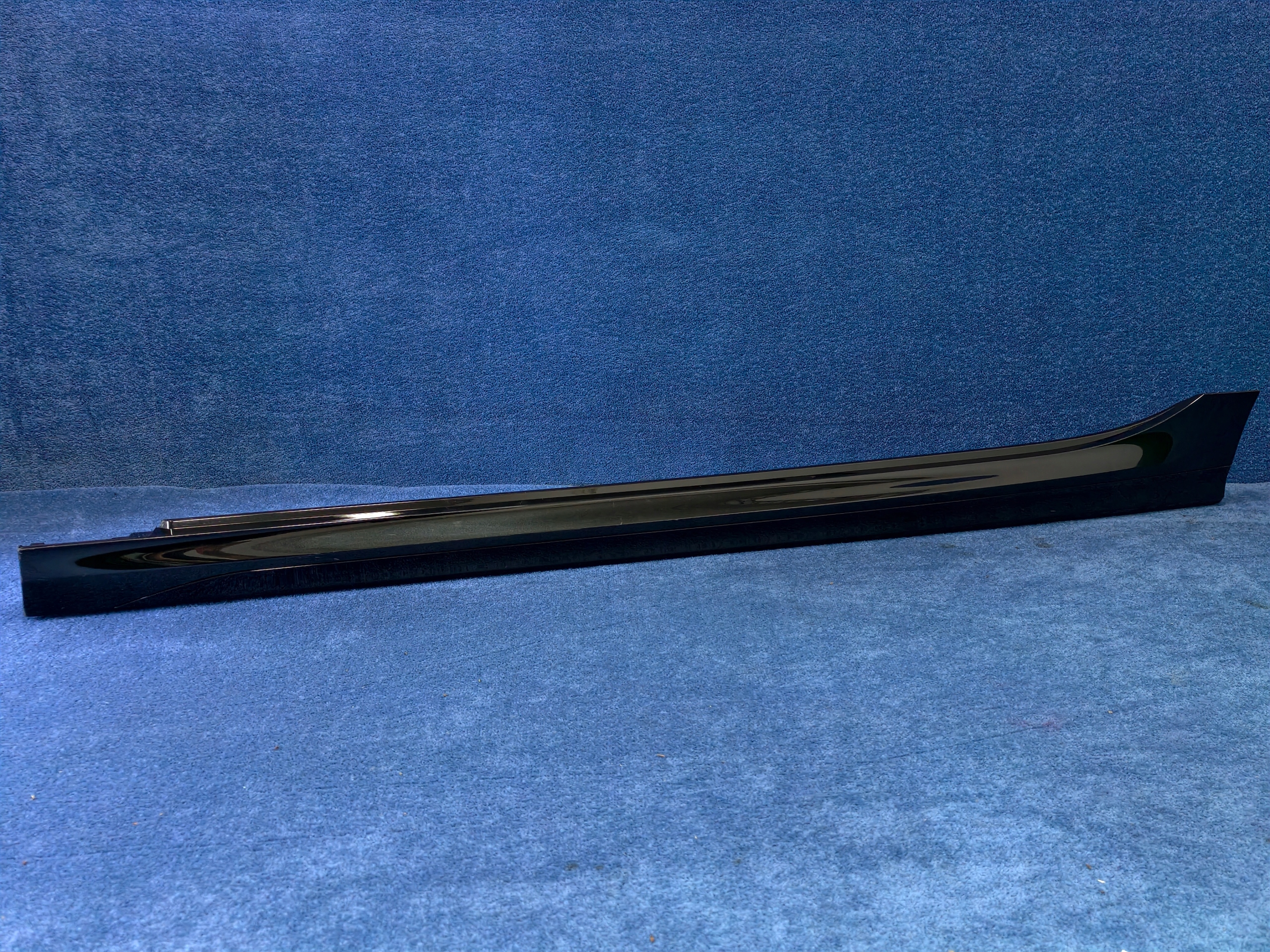 BMW 2 F44 m-packet moulding threshold cap of the threshold left black 5177-8075465