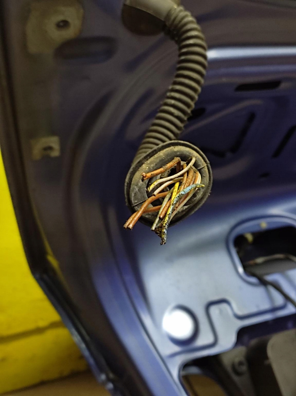 BMW E46 Sedan heckklappe kofferraumdeckel