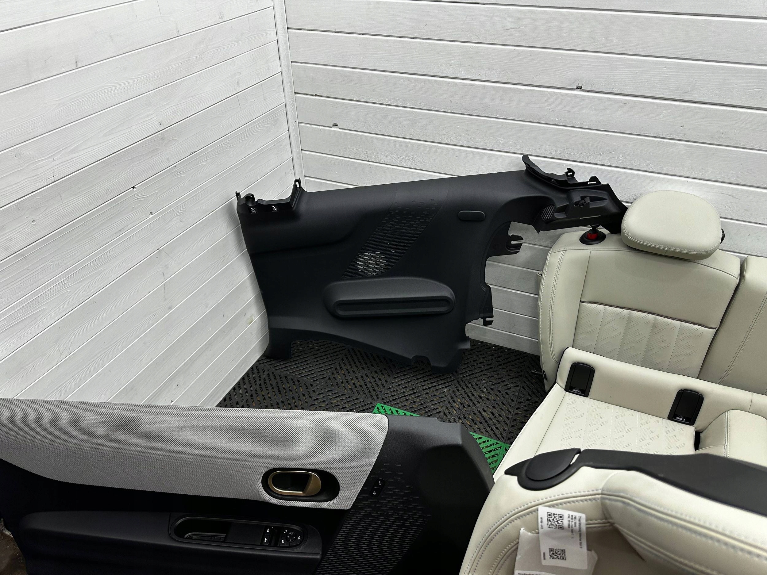 Komptel Sièges z boczkami Moyen Mini F66 COOPER C