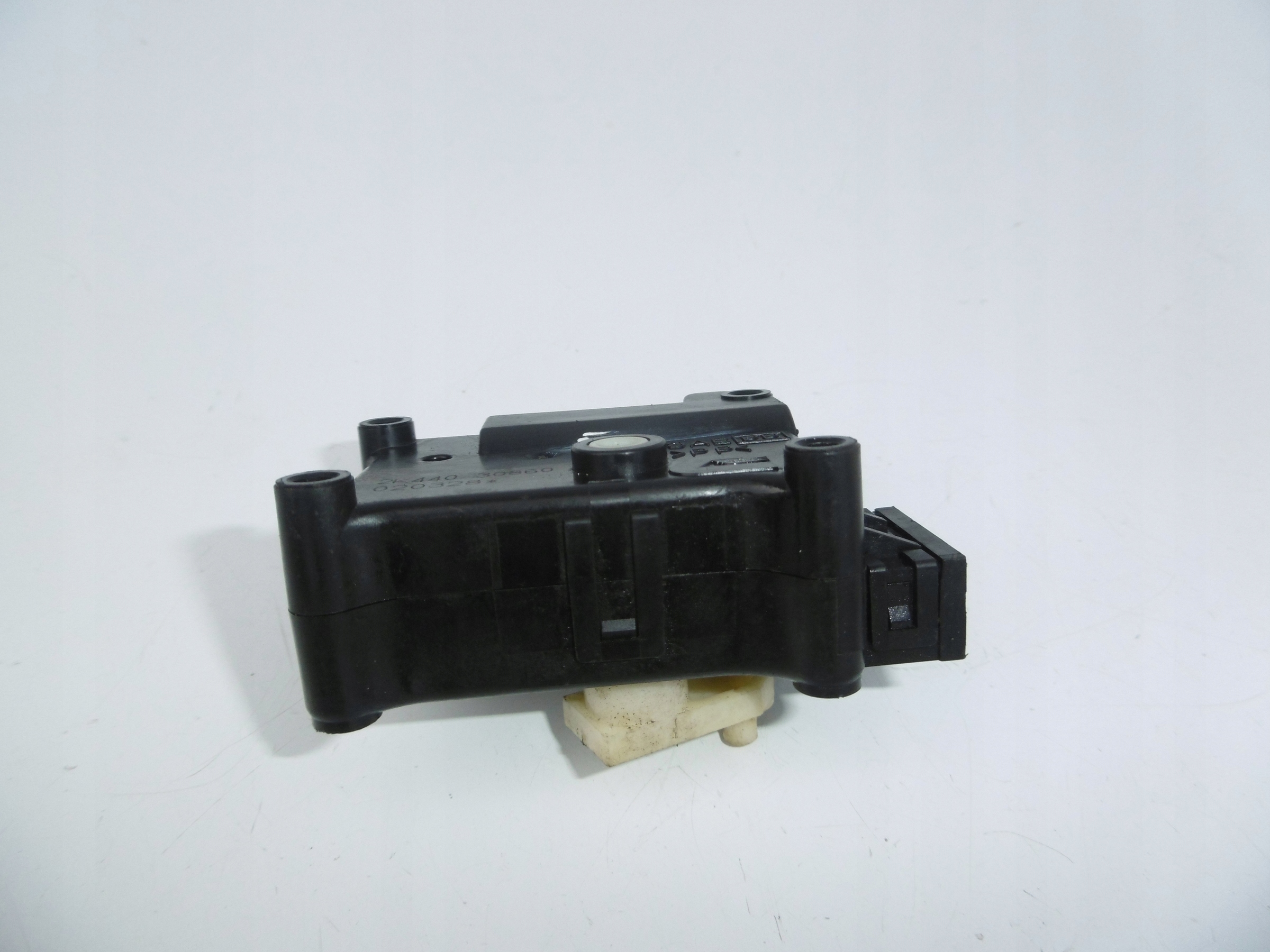 aircon recirculation flap motor NISSAN ALMERA TINO