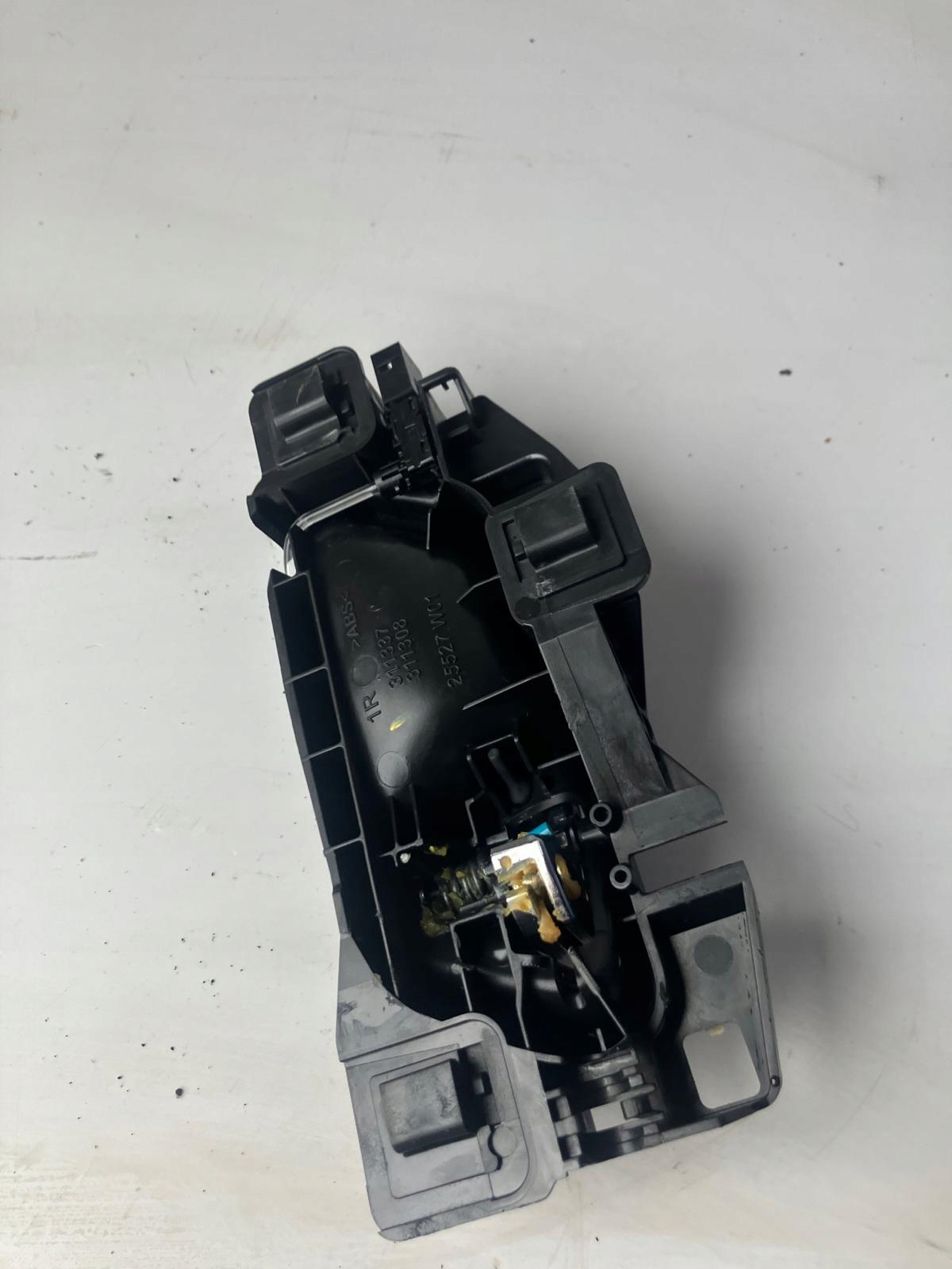handle inner right front PEUGEOT 308 T9 LED 98000002VV