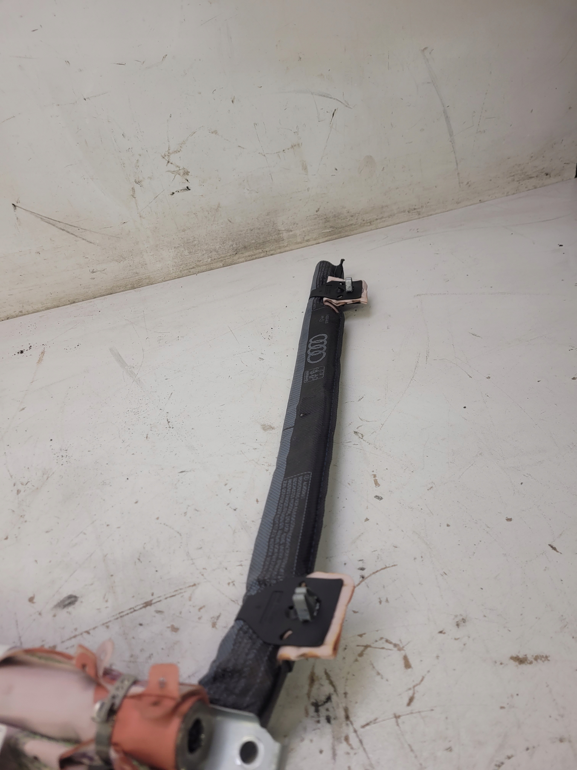 DACHVORHANG AIRBAG LINKS AUDI A1 8X 3-TÜR 8X3880741A
