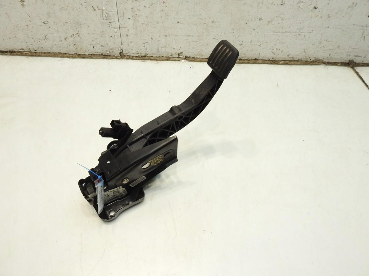 педаль Сцепление FORD GALAXY MK2 2.0b 6G92 7B633RF