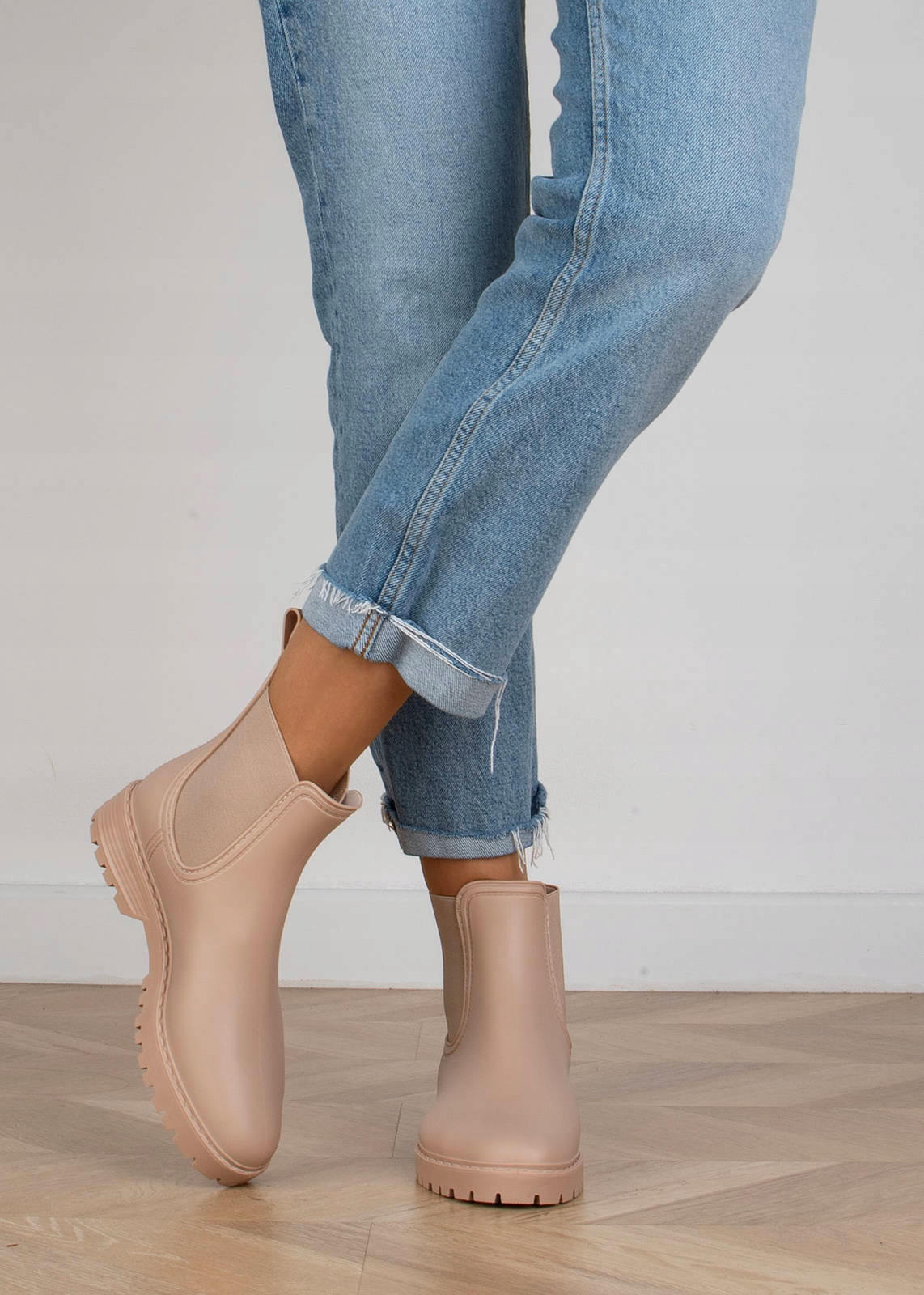 MATOWE KALOSZE BOTKI BEŻOWE SZTYBLETY 40 Kod producenta S-17-BEIGE-40