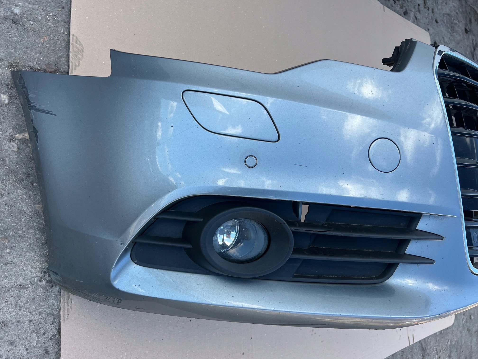AUDI A6 C7 LY7G front bumper 4 PDC grill front grille complete