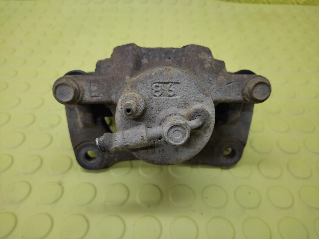 TOYOTA CELICA VII 1.8 caliper left front