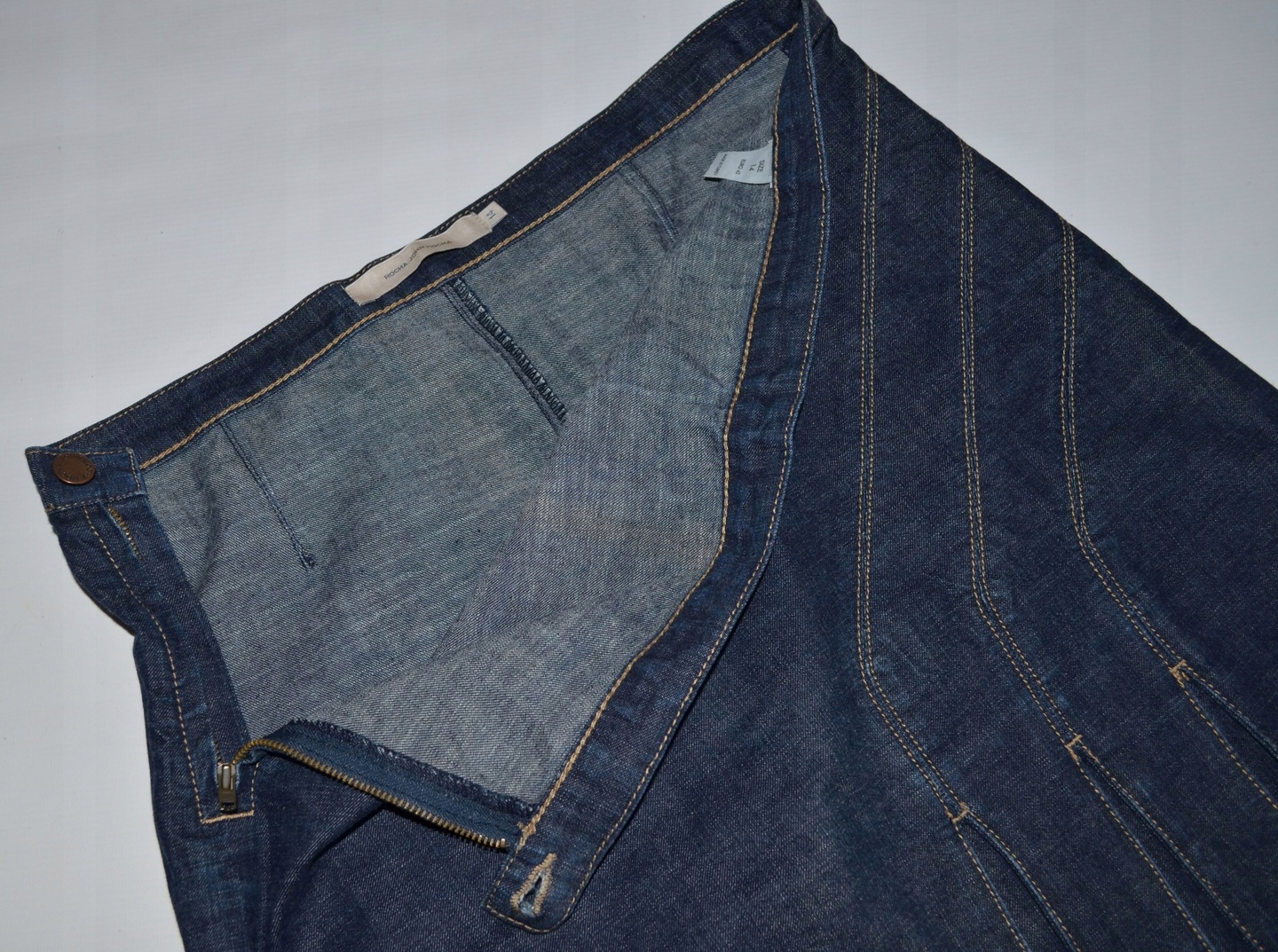 ROCHA. JOHN ROCHA JEANS r. 42 SUPER KRÓJ Wzór dominujący bez wzoru