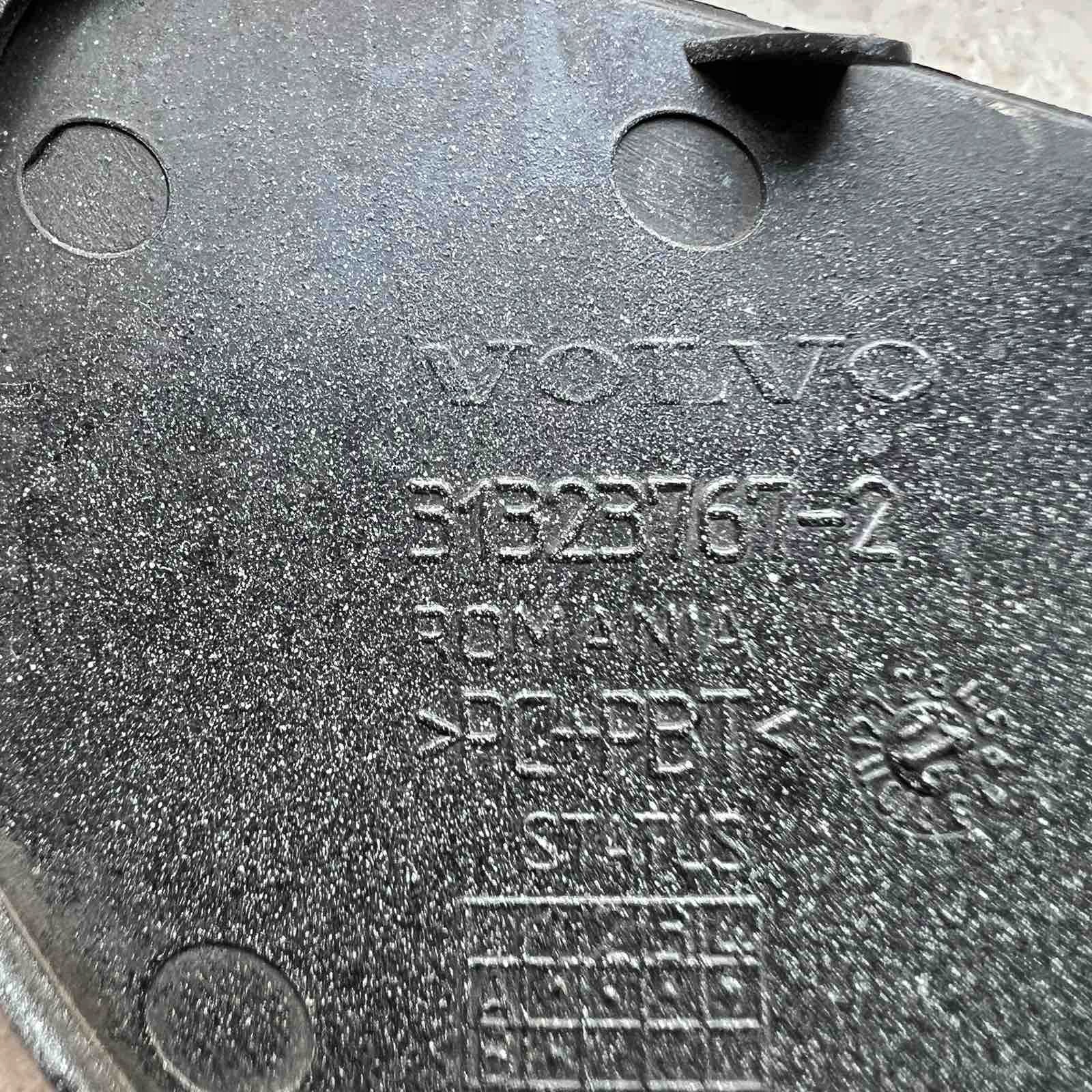VOLVO XC60 13-17 LIFT towing hook cap front 313237671