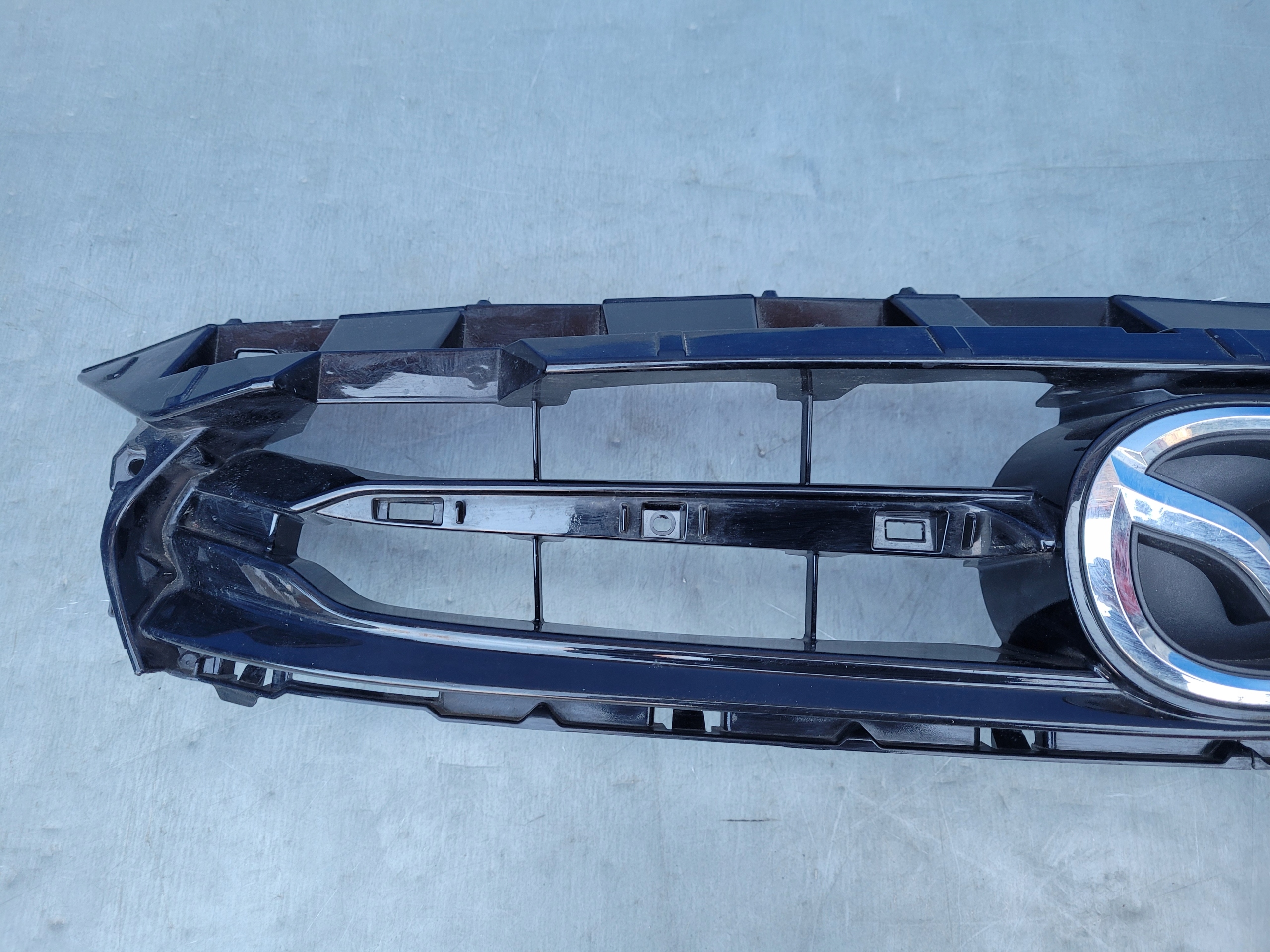 Mazda 2 DE Kühlergrill FRONTGRILL Kühlergitter D09J50712 - Thumbnail 6