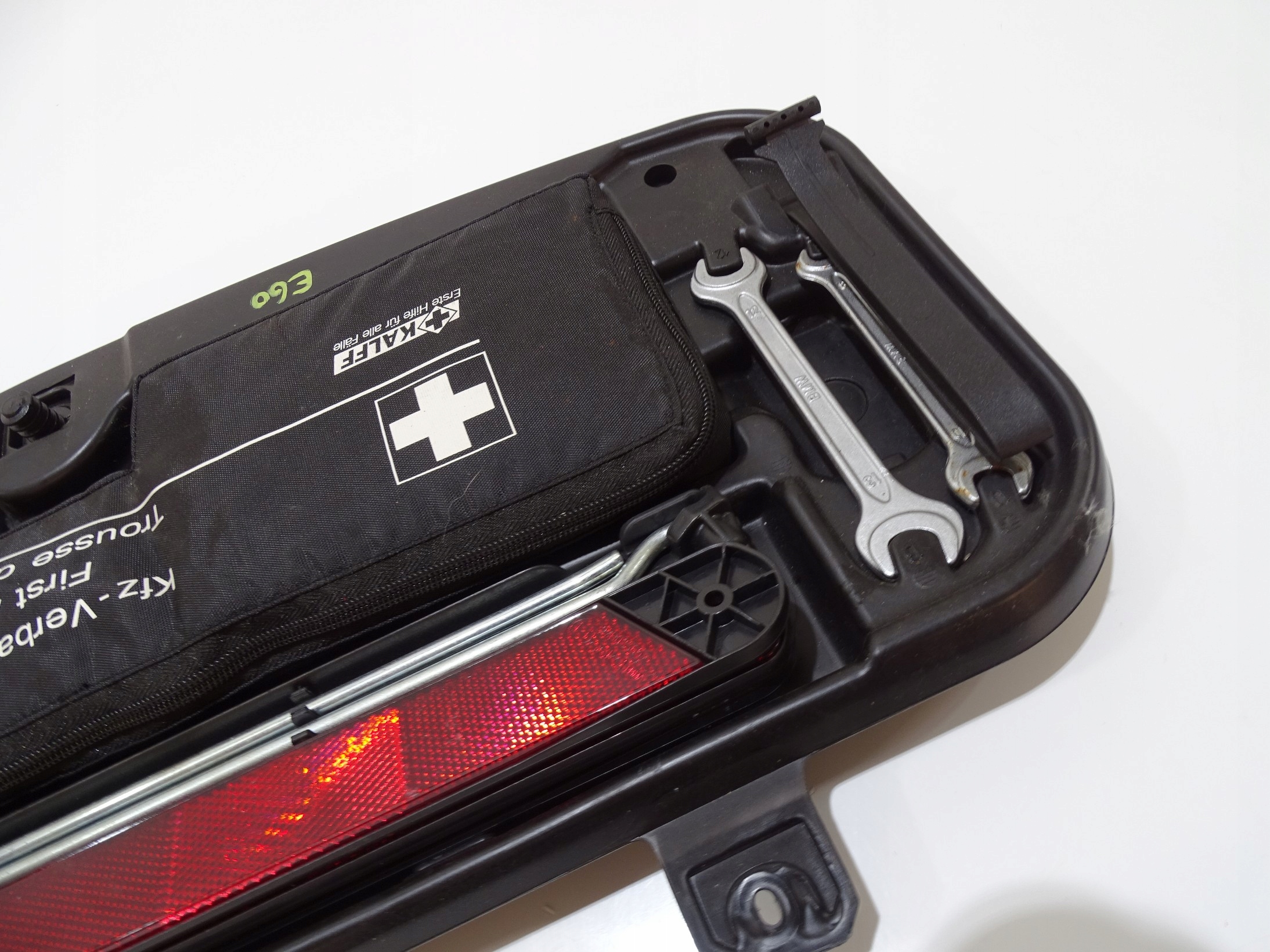 Handschuhfach Reparatursatz BMW E60 LCI 6761420 (4555754)