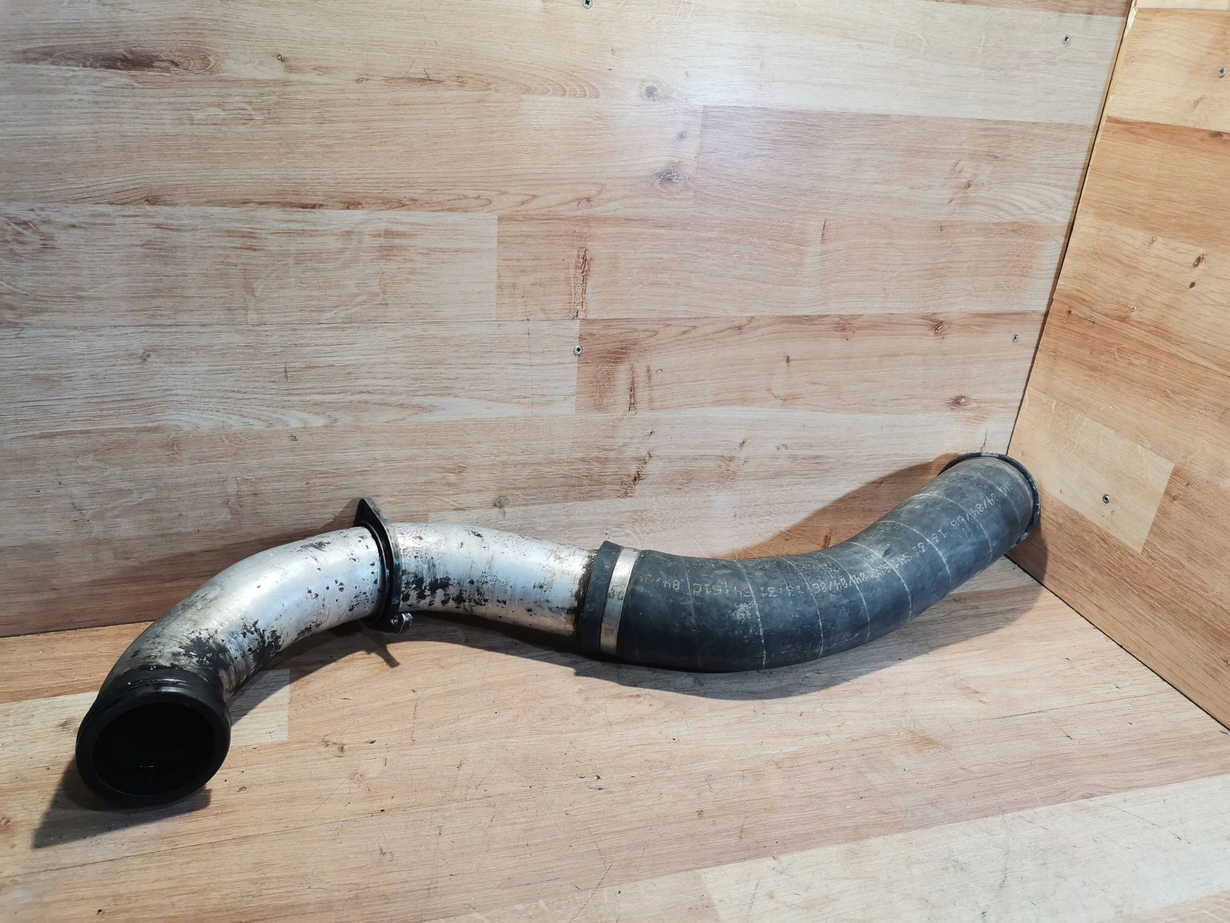 Schlauch Rohr intercooler BMW X5 E53 E90 E91 7789052