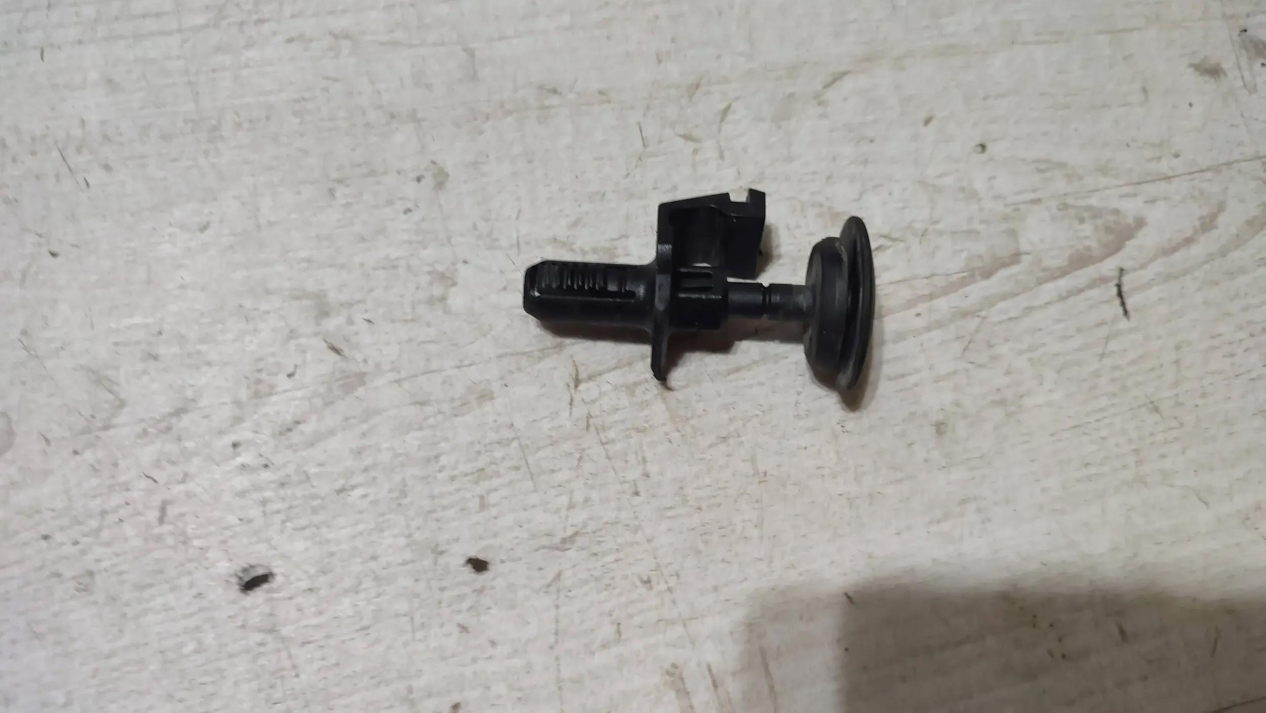 Mercedes-Benz A-classa W176 17r. 1.5cdi bracket holder radiator
