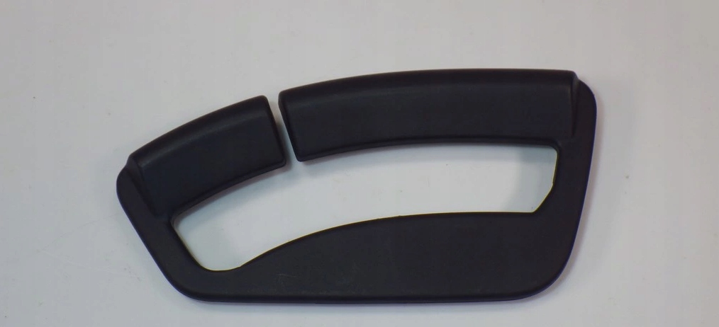 ремней зад Audi A8 S8 D3 4E0857781A