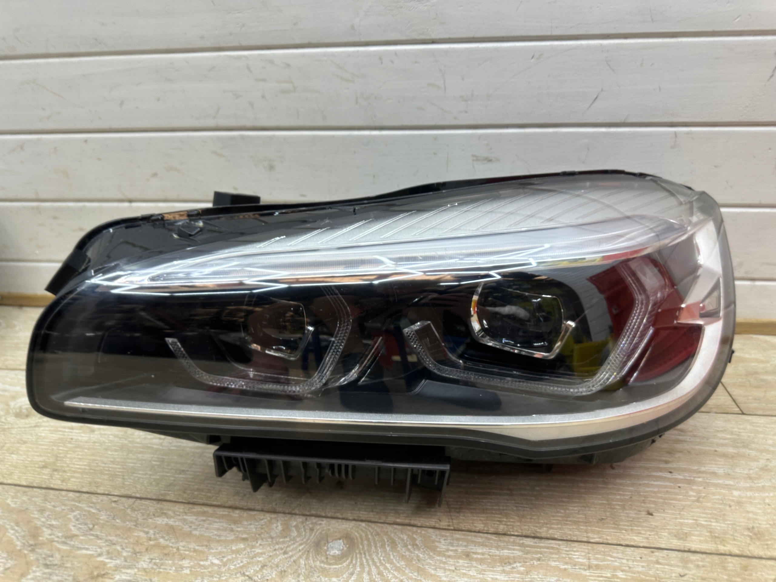 BMW 2 F45 LIFT 873864104 Licht Leuchte