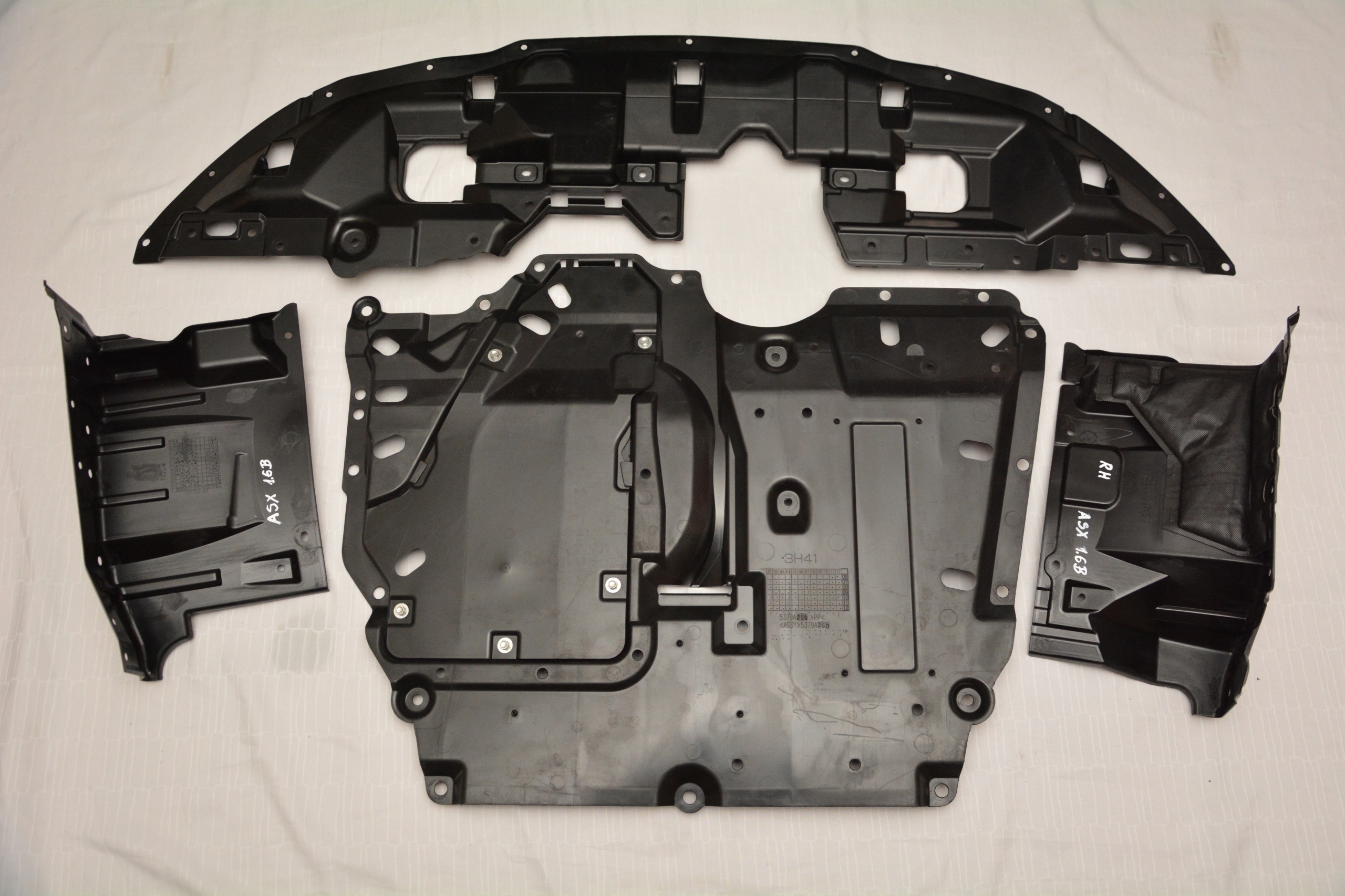 5379A269 5379A968 - Щитки под двигатель Mitsubishi ASX 2.0 B 2019