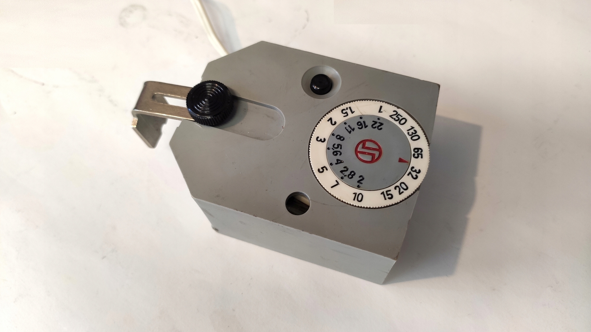 stara lampa błyskowa Czajka Do aparatów marki Uniwersalna