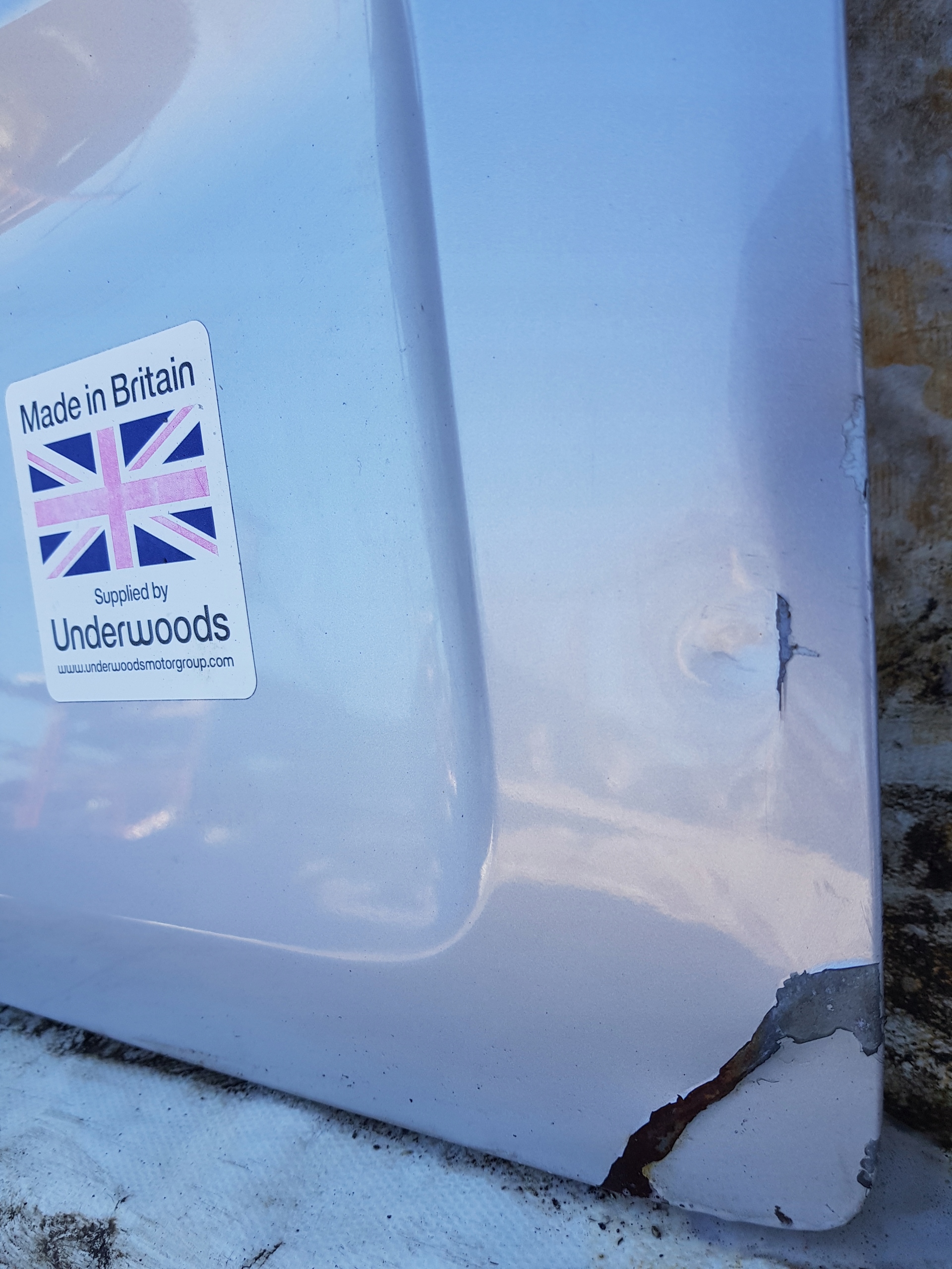 TRAFIC III VIVARO B door rear part rear. right silver complete