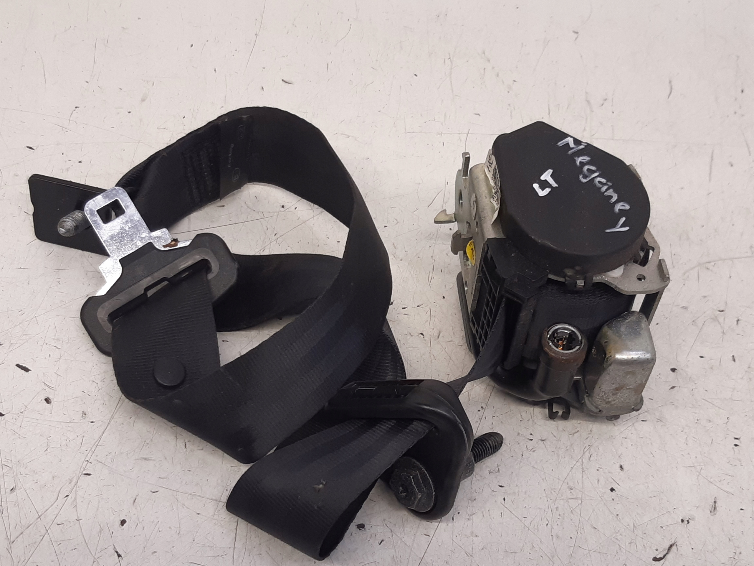 Gurten Sicherheits links heck 888410013R Renault Megane III