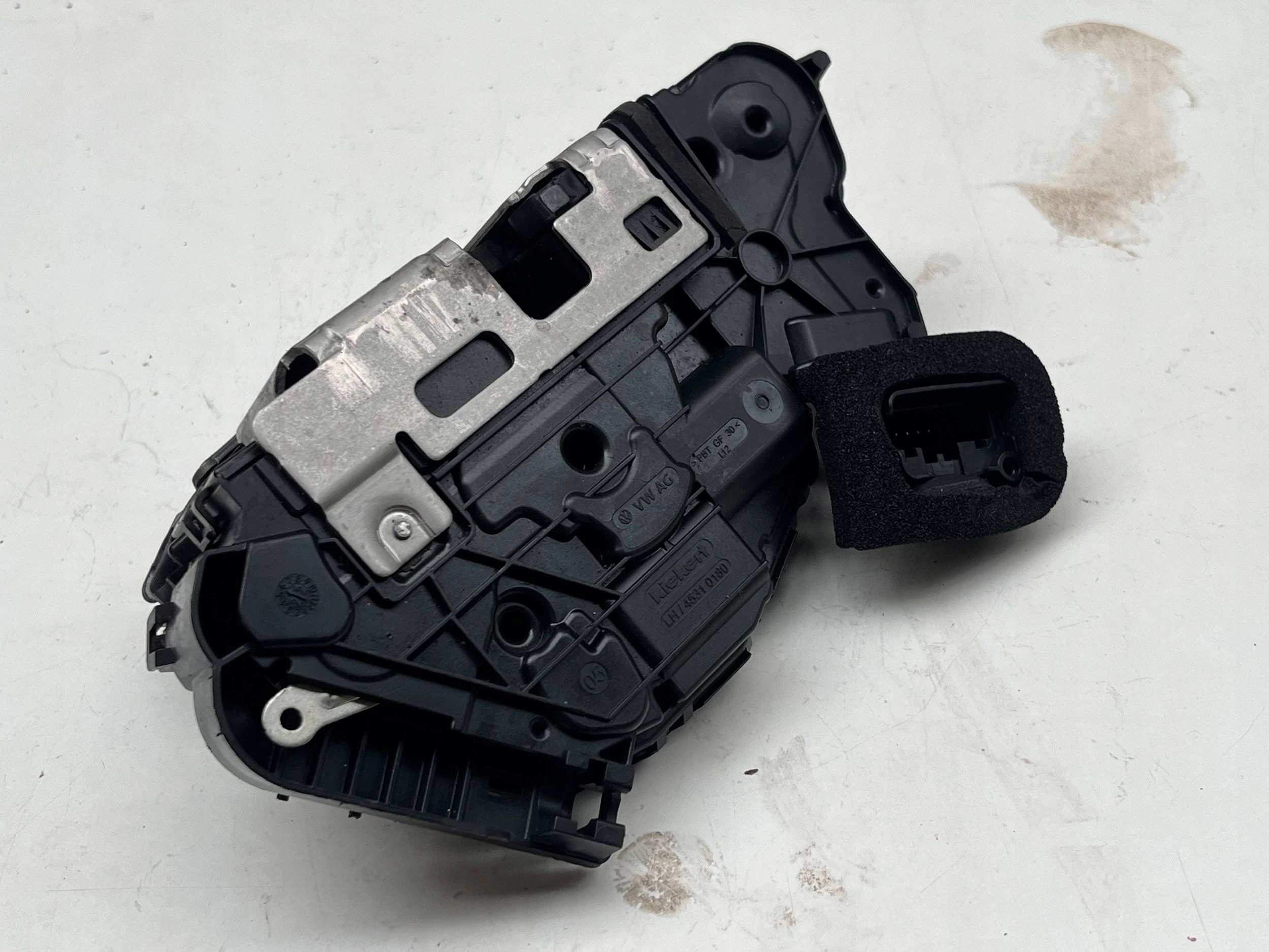 VOLKSWAGEN SEAT SKODA lock door left front 5TB837015E @M