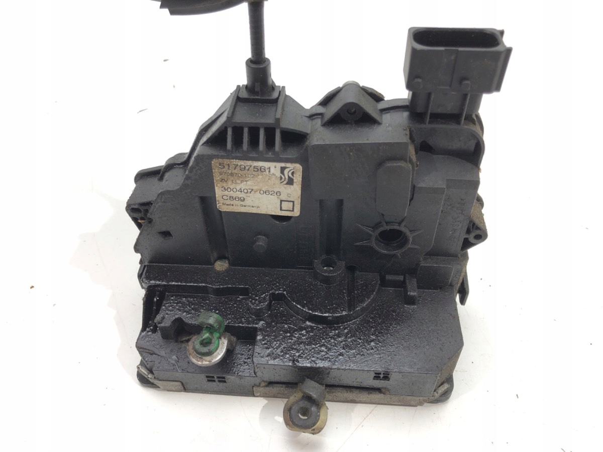 ZAMEK DRZWI LEWY PRZÓD FIAT GRANDE PUNTO Hatchback 51797561 Producent części OEM