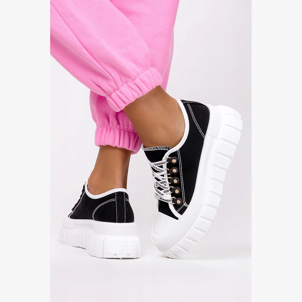 CREEPERSY NA PLATFORMIE BUTY SPORTOWE TRAMPKI r 38 Marka Casu