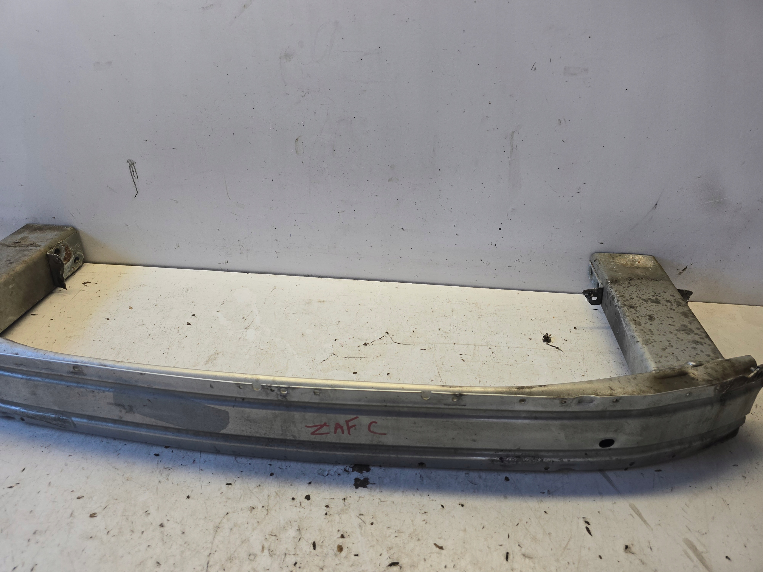 OPEL ZAFIRA C bumper support front pillar below front bumper