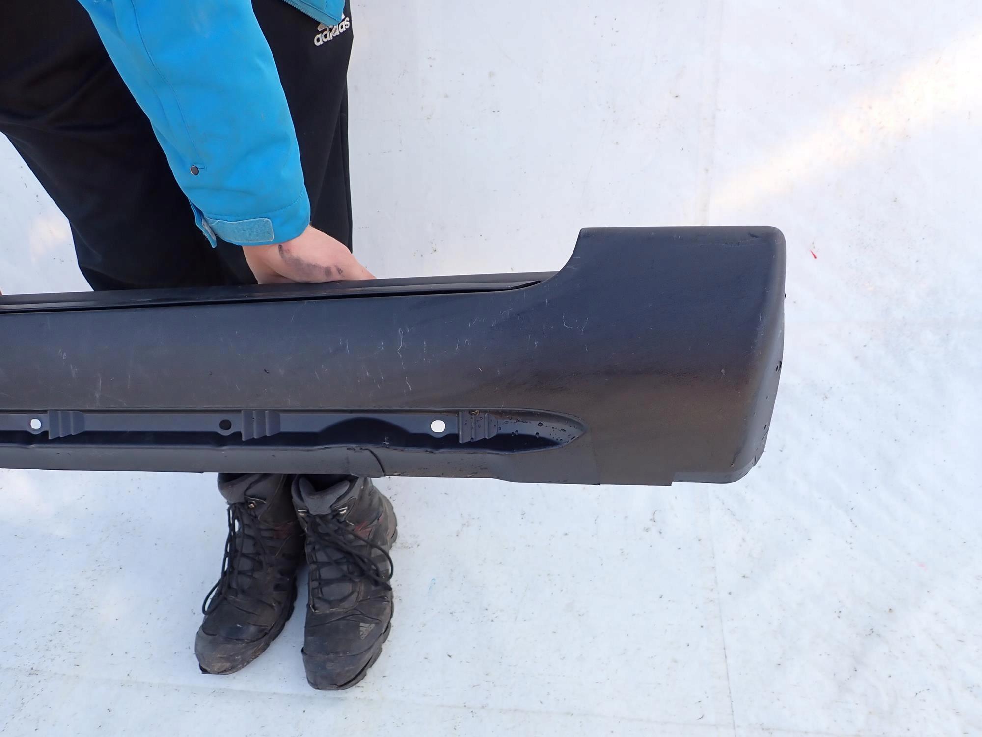 VOLVO S60 and 1 00-10 threshold moulding threshold right
