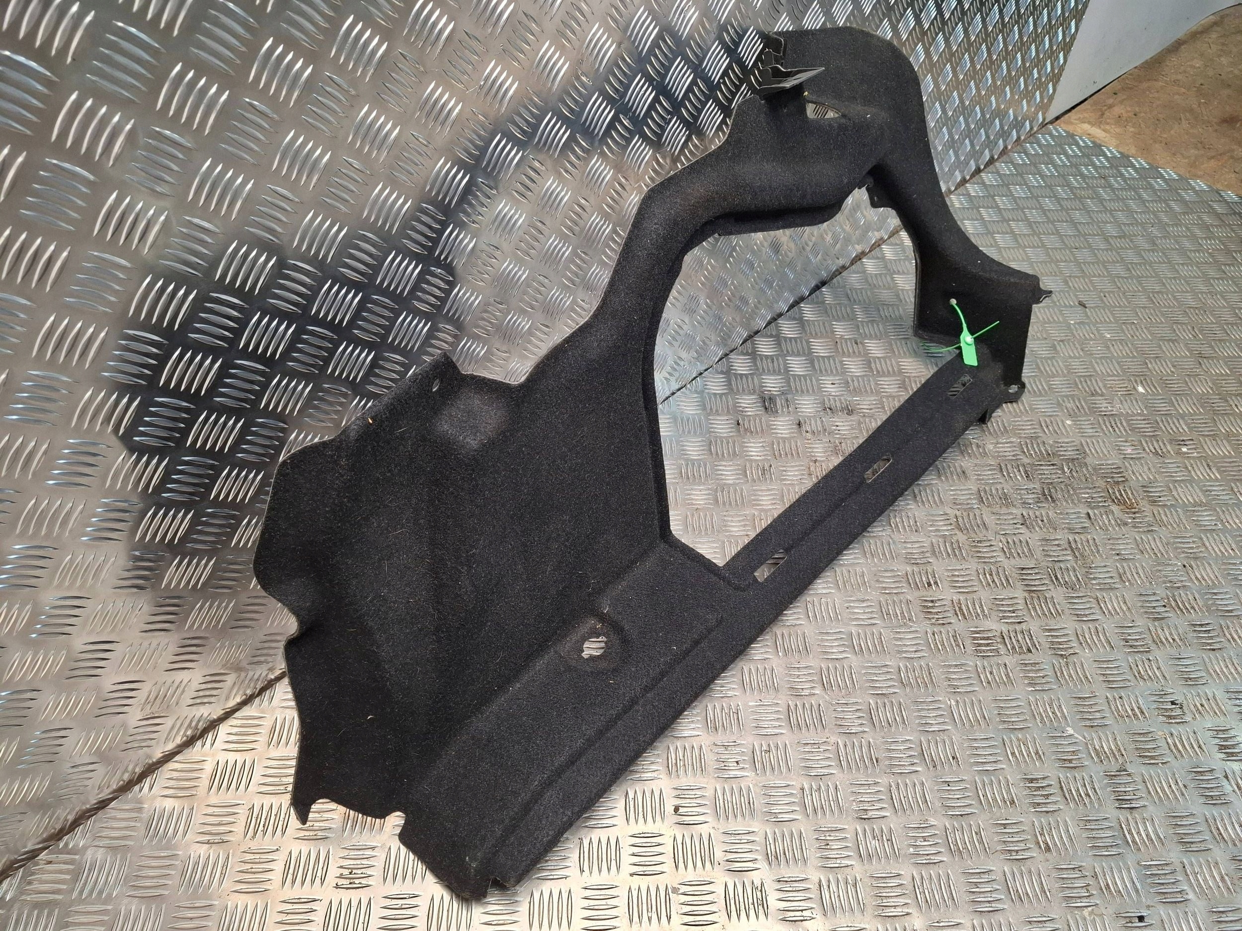 side cover boot right 7348308 BMW F30 F80
