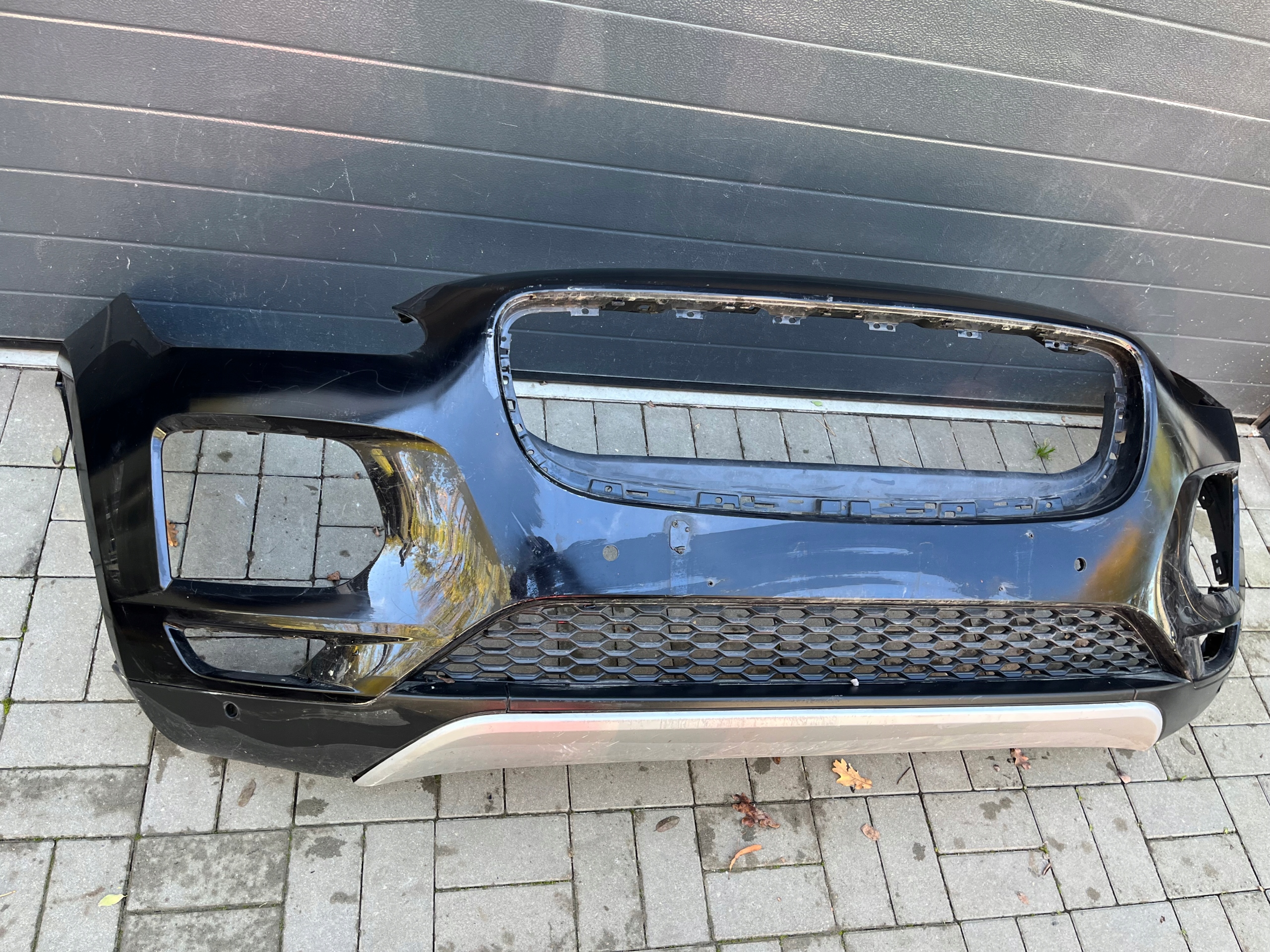 Jaguar E Pace lift 20- Stoßstange vorne vorne