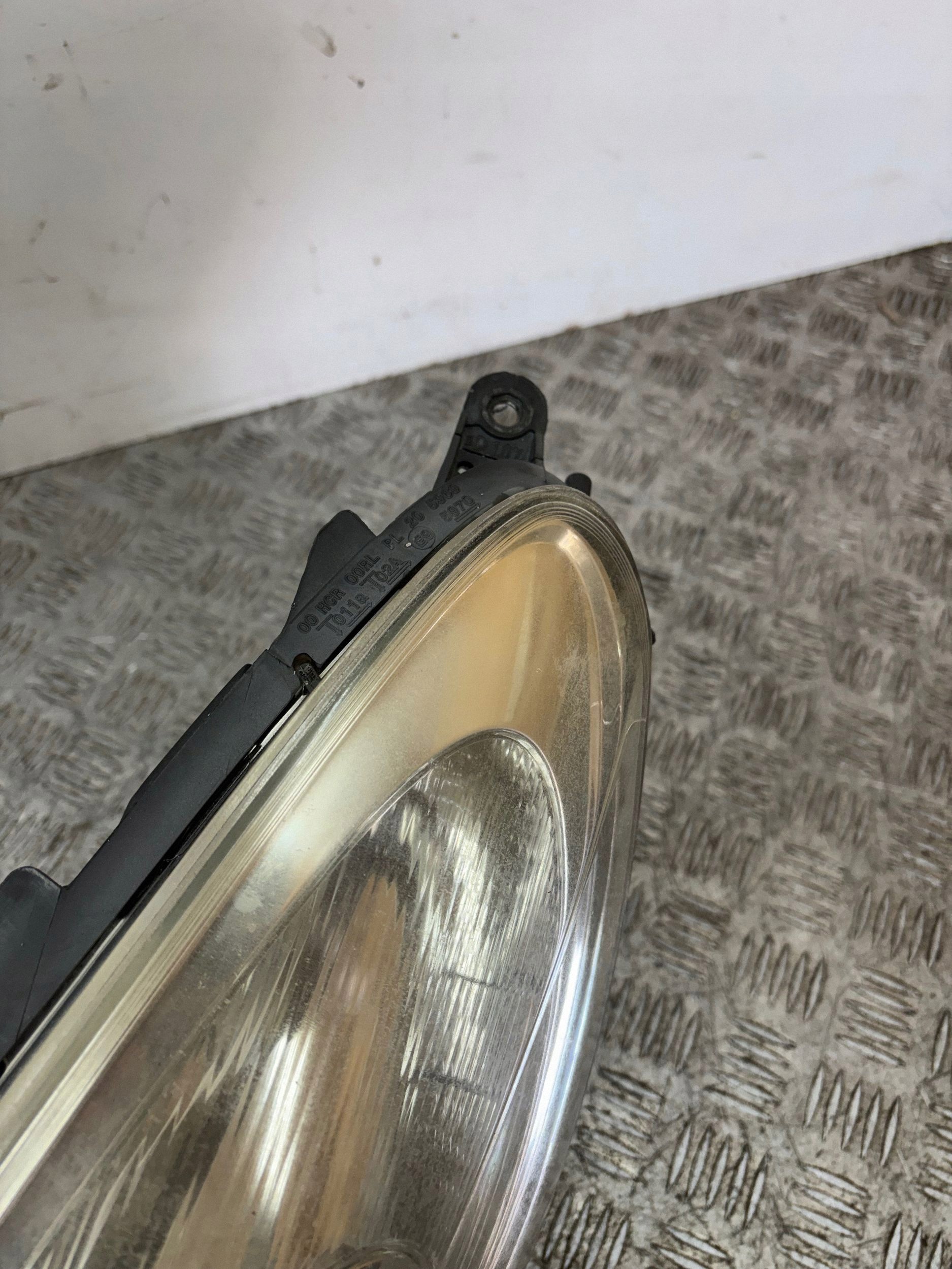 REFLEKTOR light left OPEL CORSA D LIFT 13432889