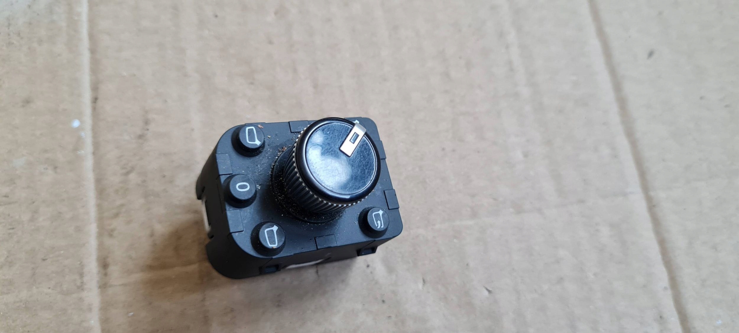A6 C8 4K Schalter spiegelschalter SKLADANYCH 4N0959565 A7 4K