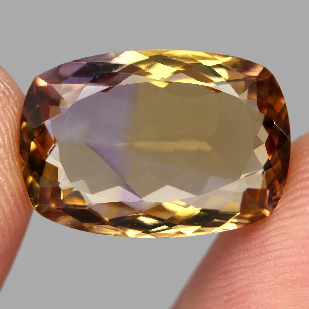Ametryn přírodní kámen If 11.55ct