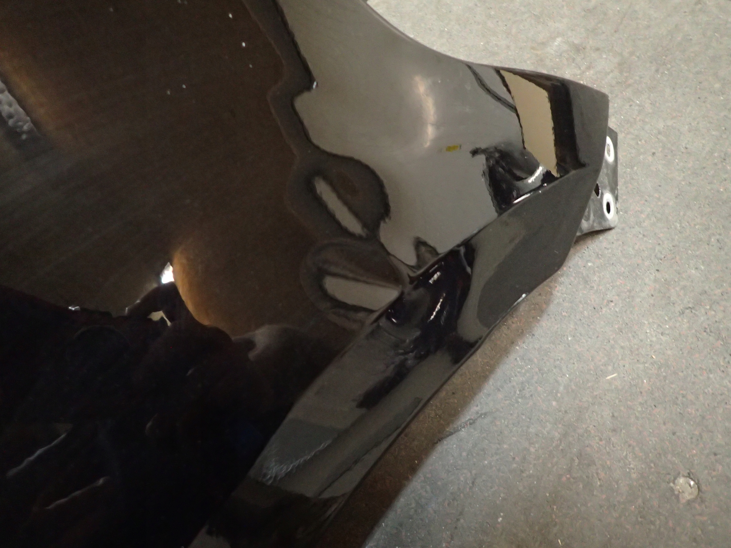 FENDER FRONT LEFT MERCEDES SPRINTER W907