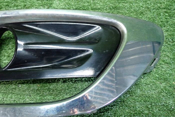 RENAULT FLUENCE LIFT 13- grid of a bumper right front