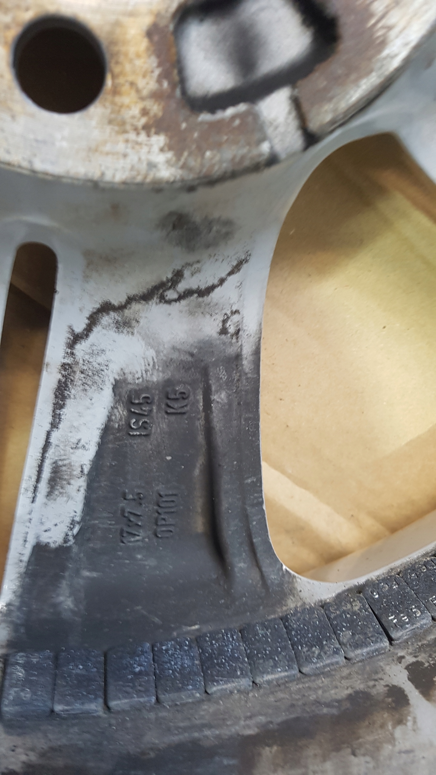 KOŁA FELGI OPONY OPEL INSIGNIA B 17'' Marka opon Kleber