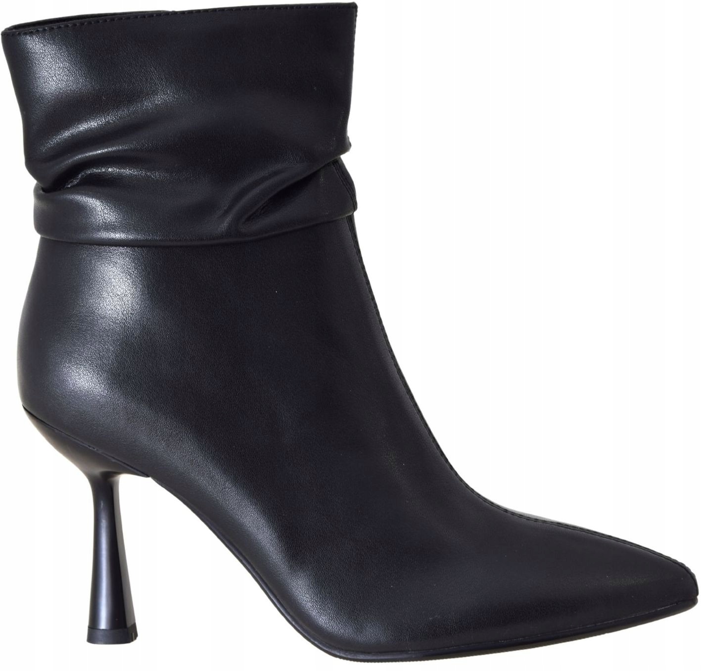 Elegantní dámské kotníkové boty s černými podpatky S.barski D&a JC62-1070 R37