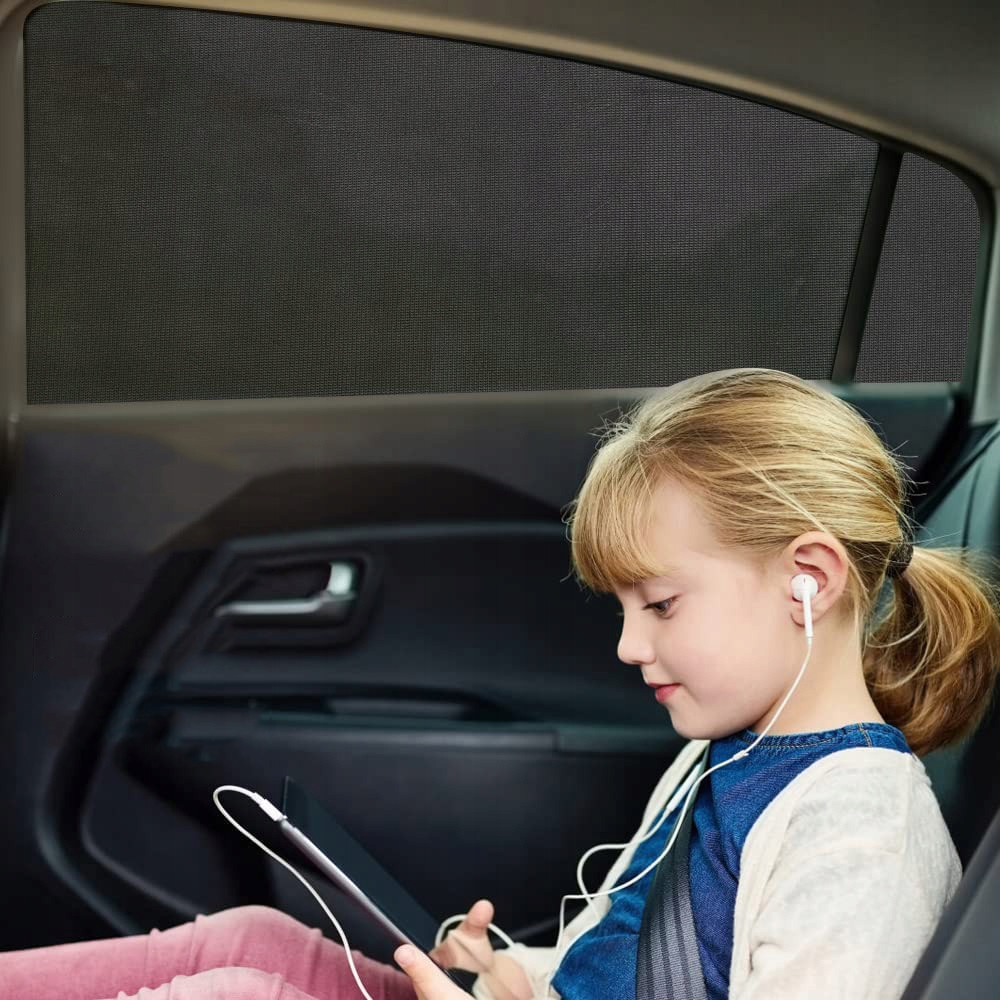 ROZCIĄGLIWE I ODDYCHAJĄCE OSŁONY PRZECIWSŁONECZNE, DO OCHRONY PRZED SŁOŃCEM Kolor czerń