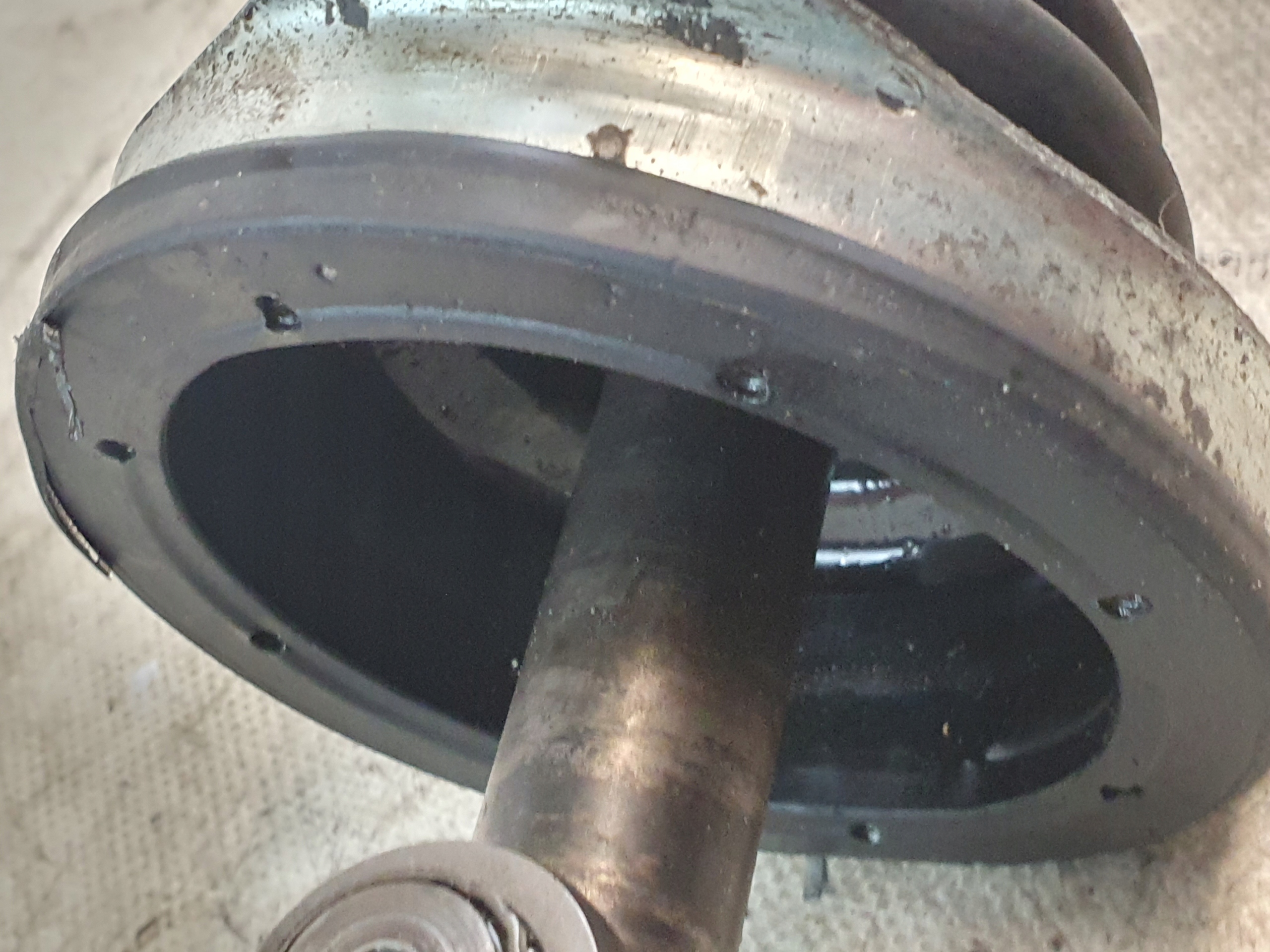 semi-axis left VOLVO V40 S40 and 96r. 1.8B 85KW